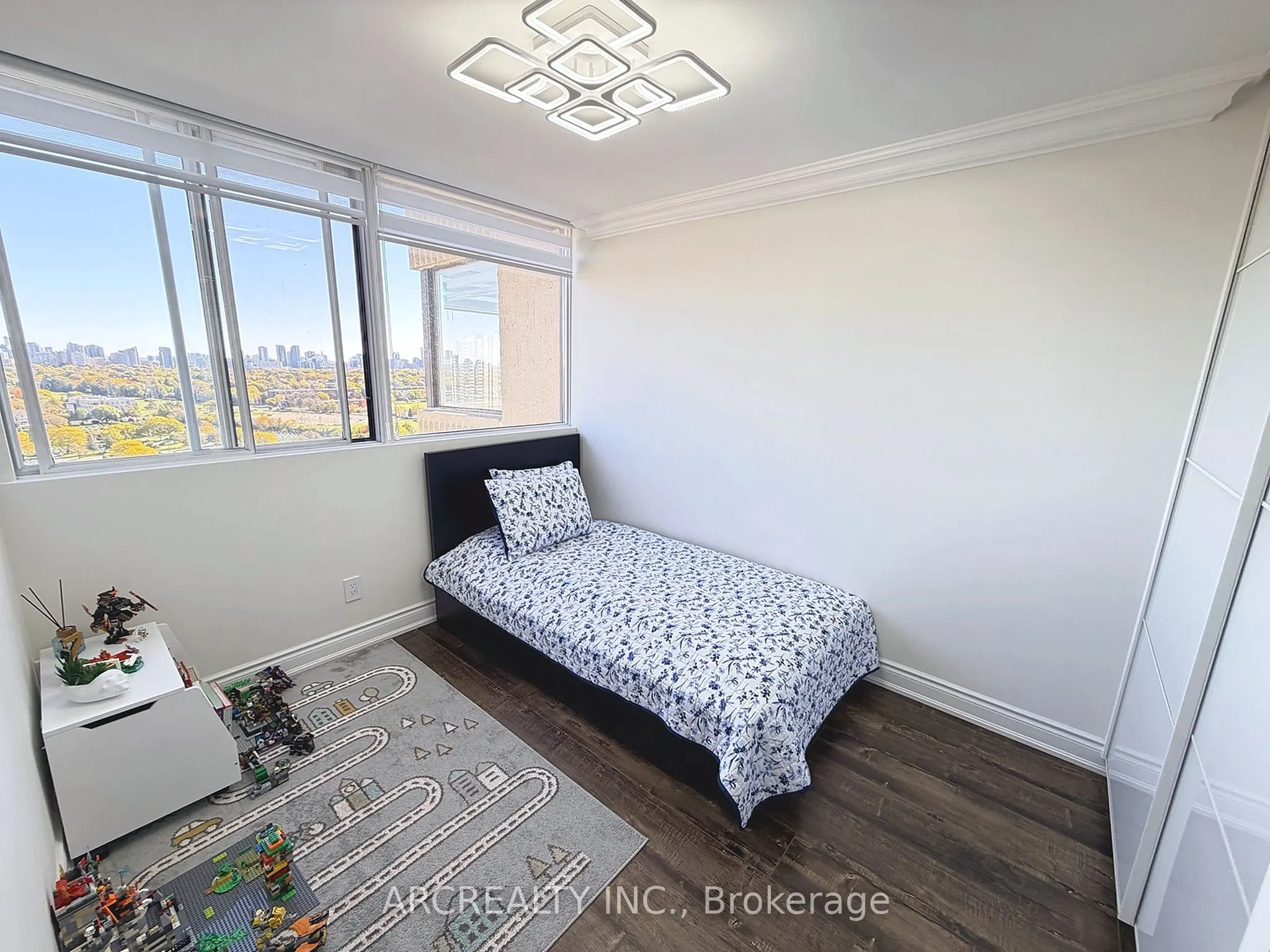 133 Torresdale Avenue #2402