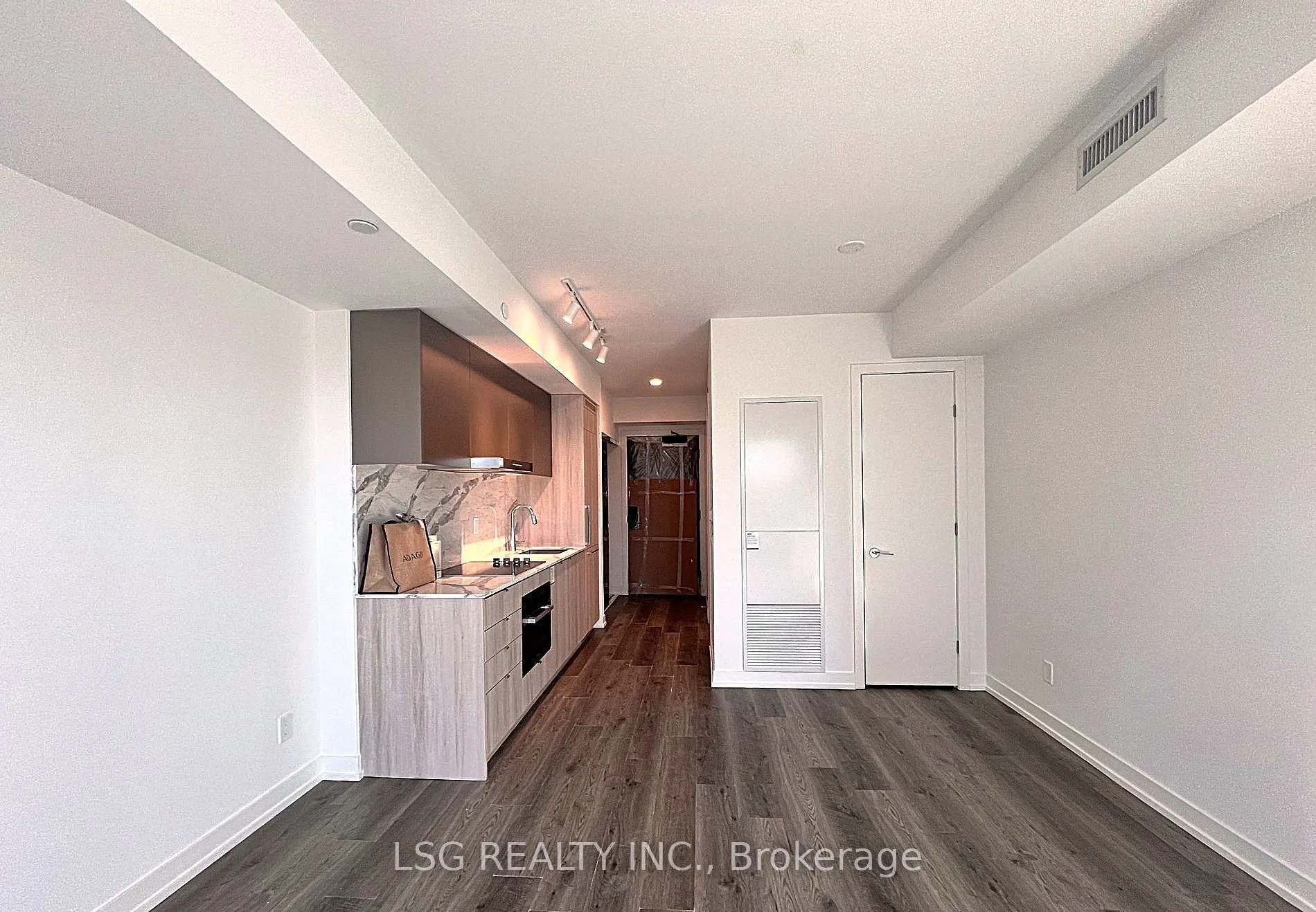 771 Yonge Street #2010