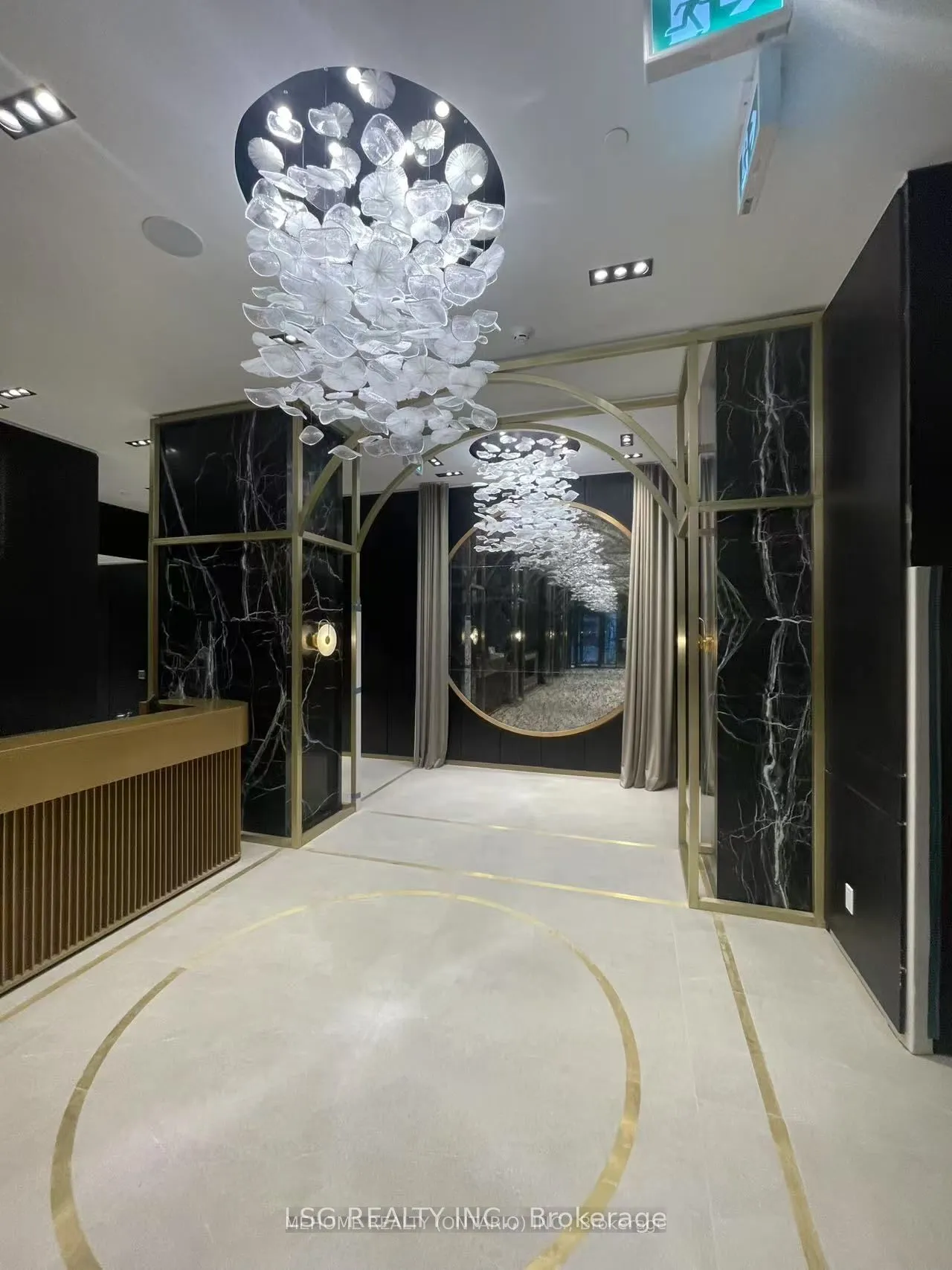 771 Yonge Street #2010