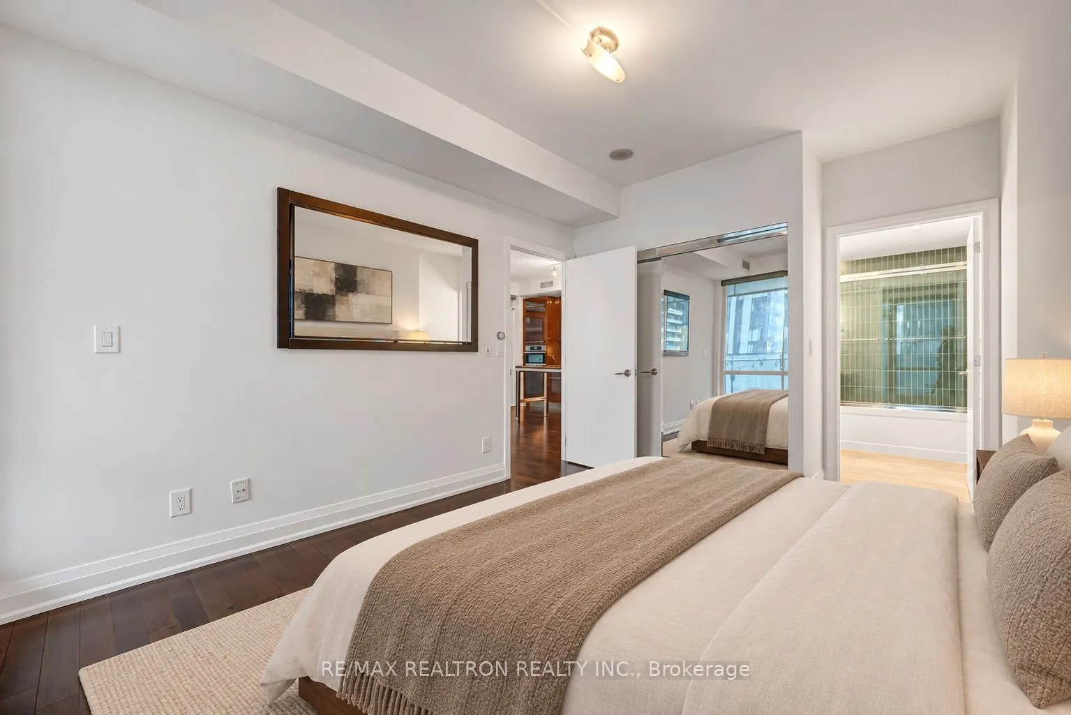 80 John Street #2206