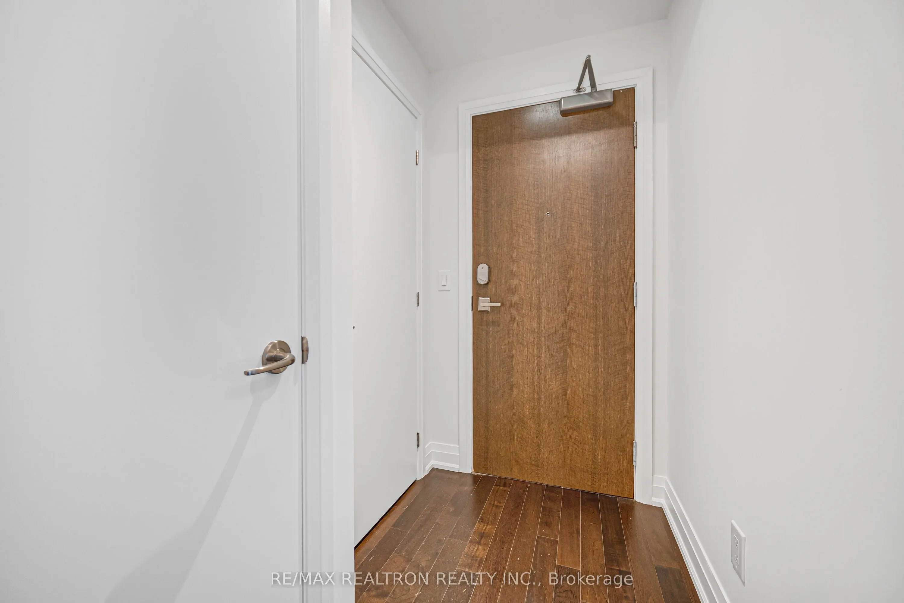 80 John Street #2206