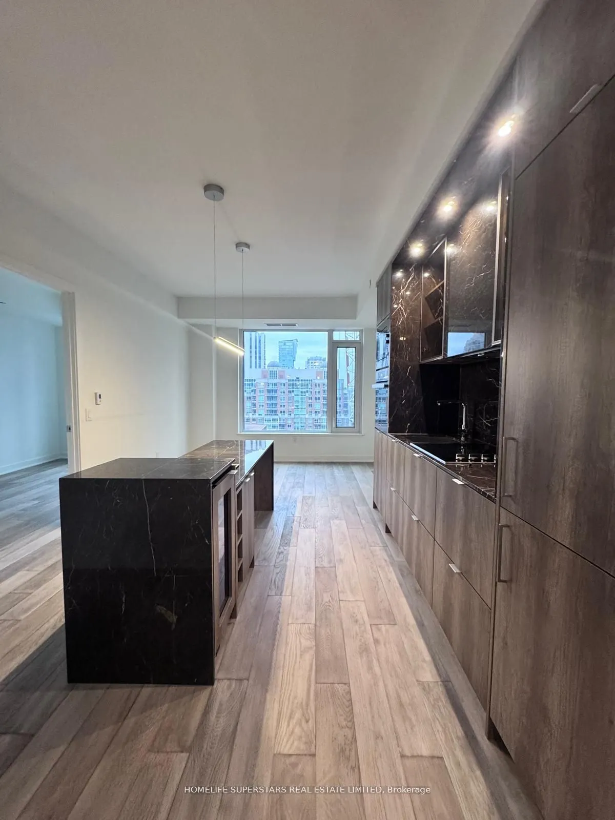 11 Yorkville Avenue #1301