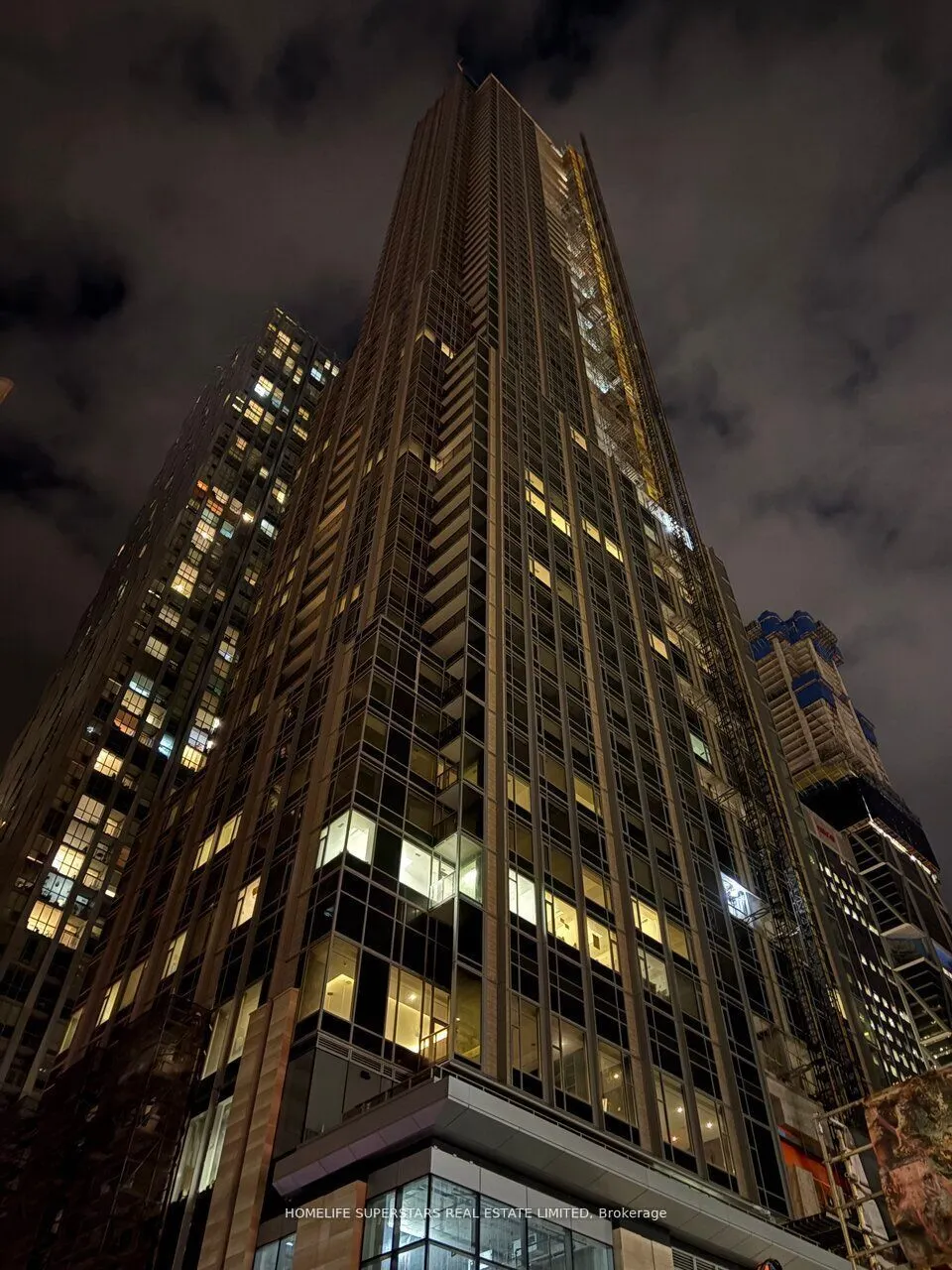 11 Yorkville Avenue #1301
