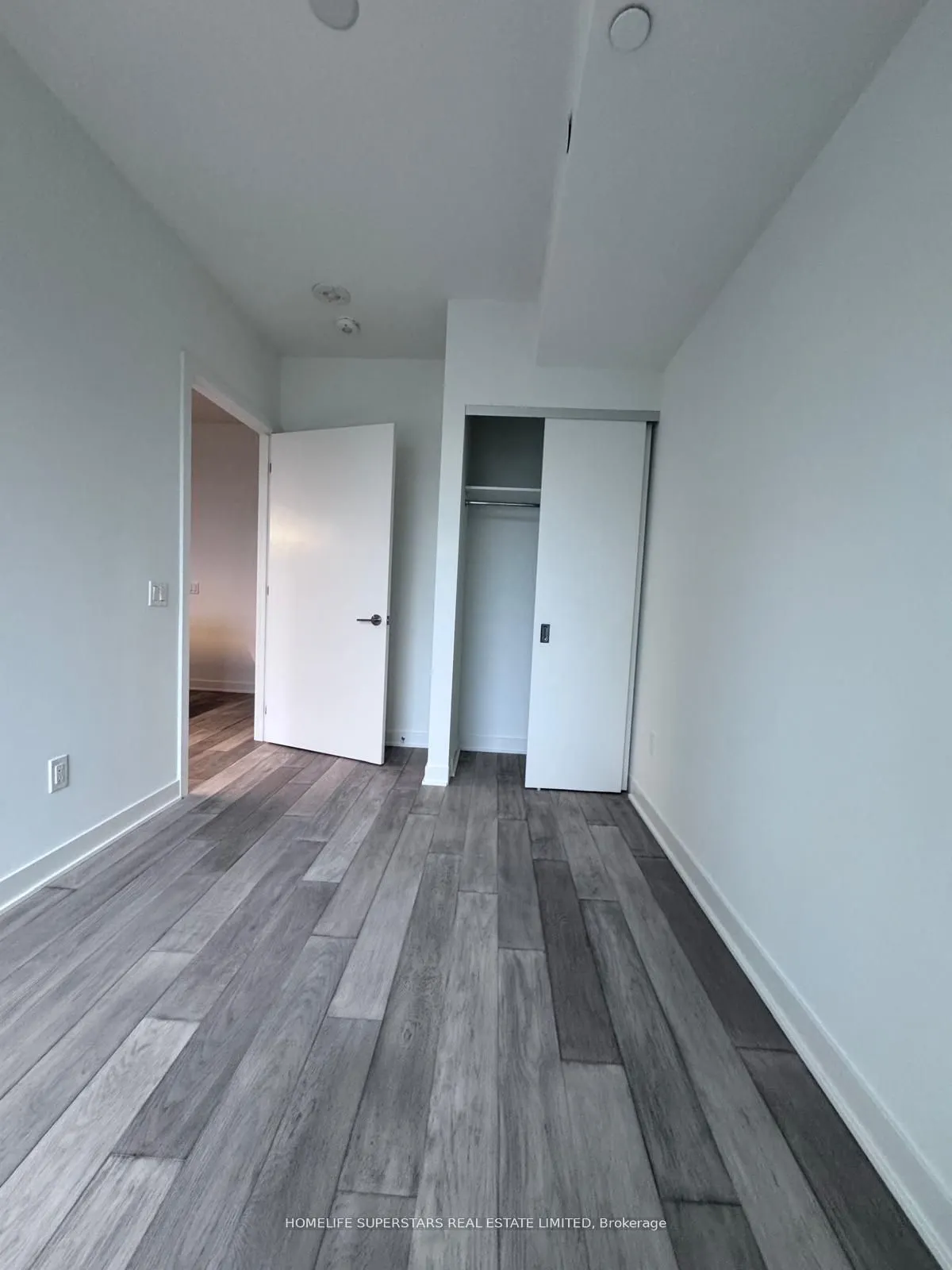 11 Yorkville Avenue #1301