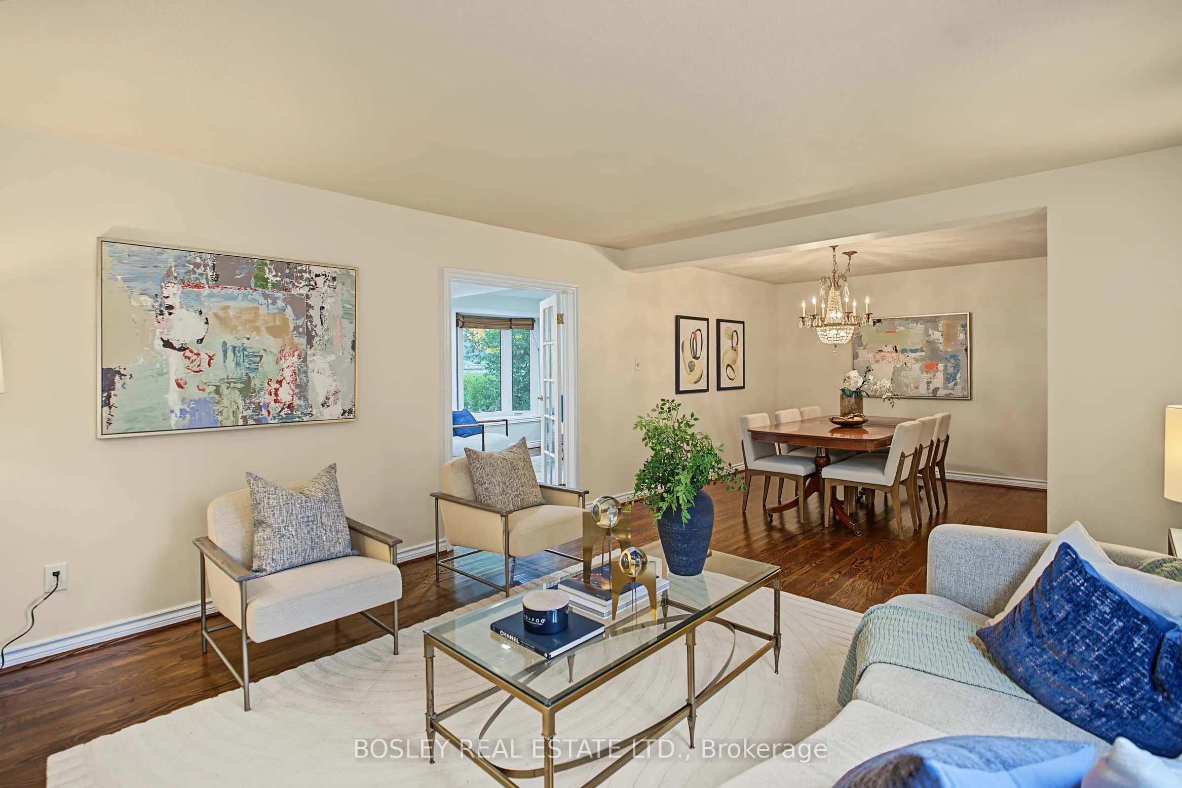 16 Shaughnessy Boulevard