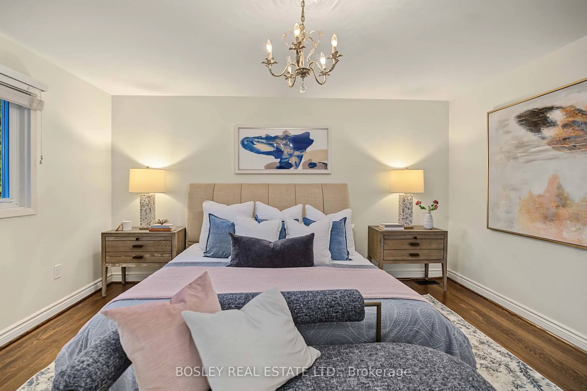 16 Shaughnessy Boulevard