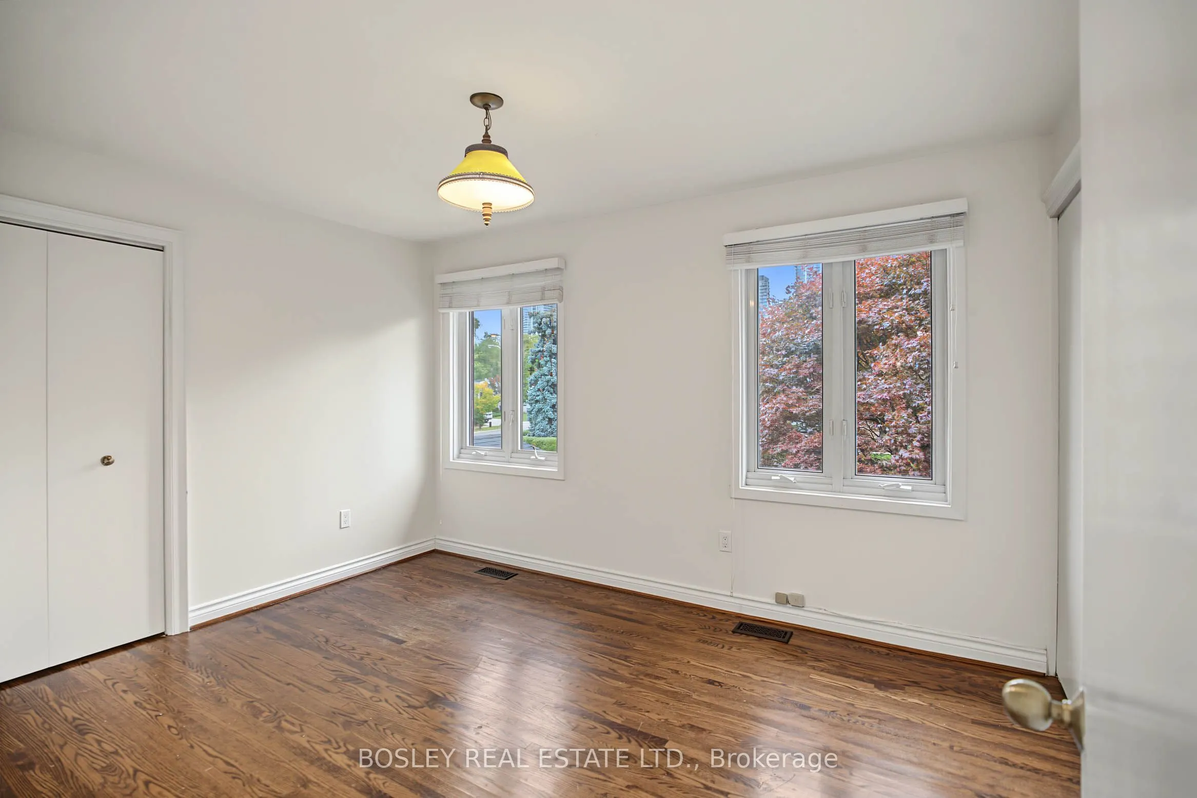 16 Shaughnessy Boulevard