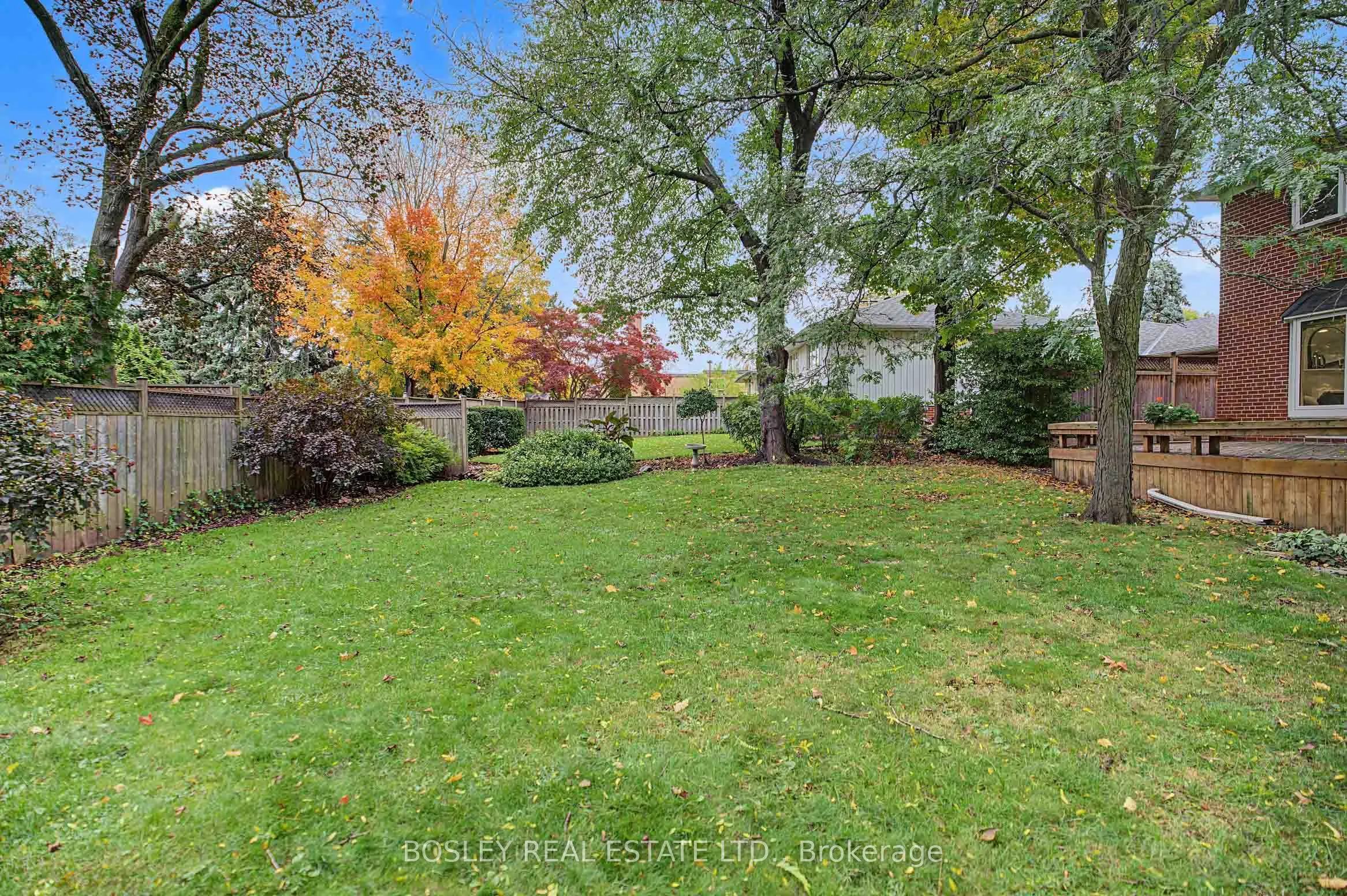 16 Shaughnessy Boulevard