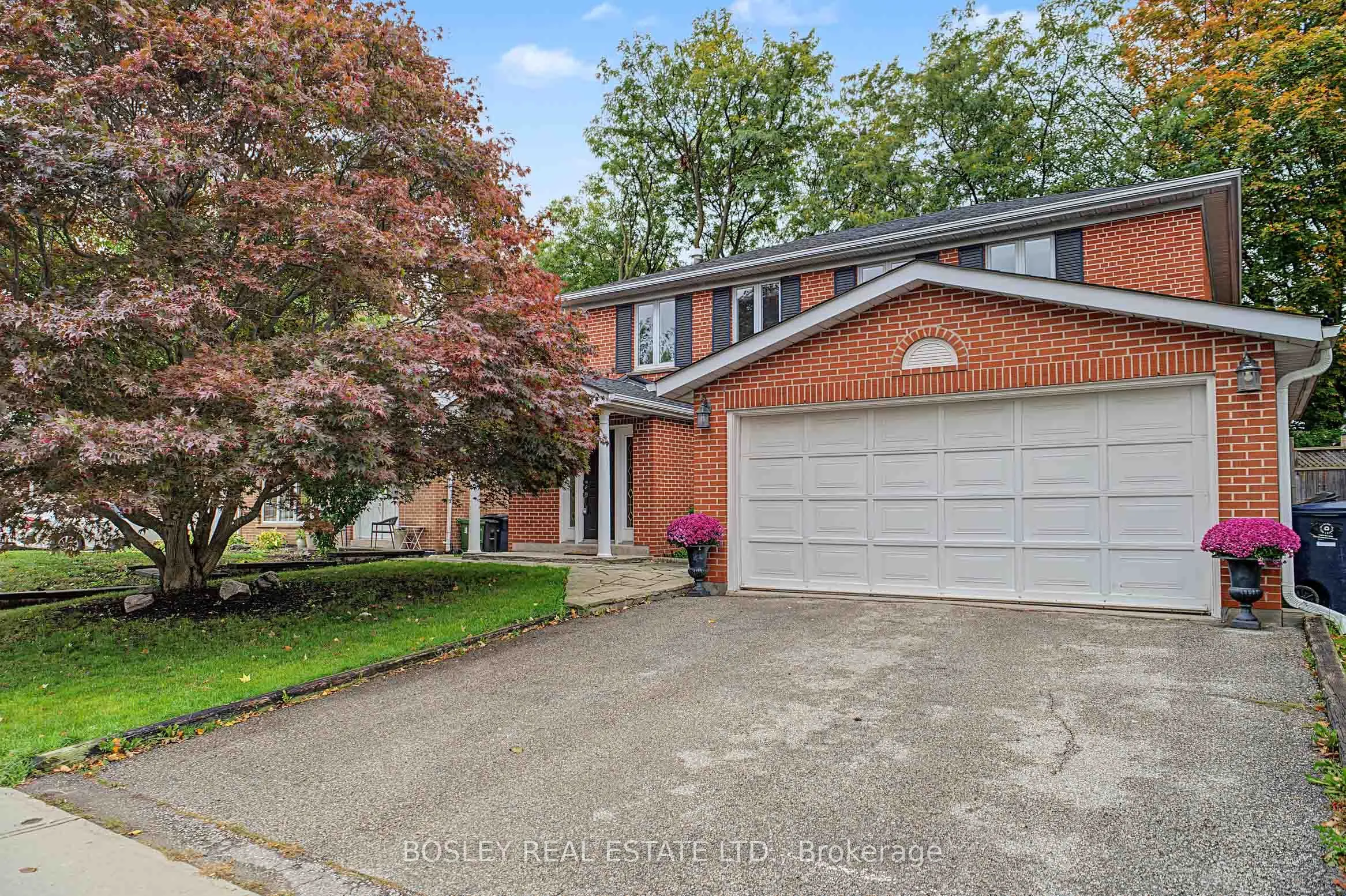 16 Shaughnessy Boulevard