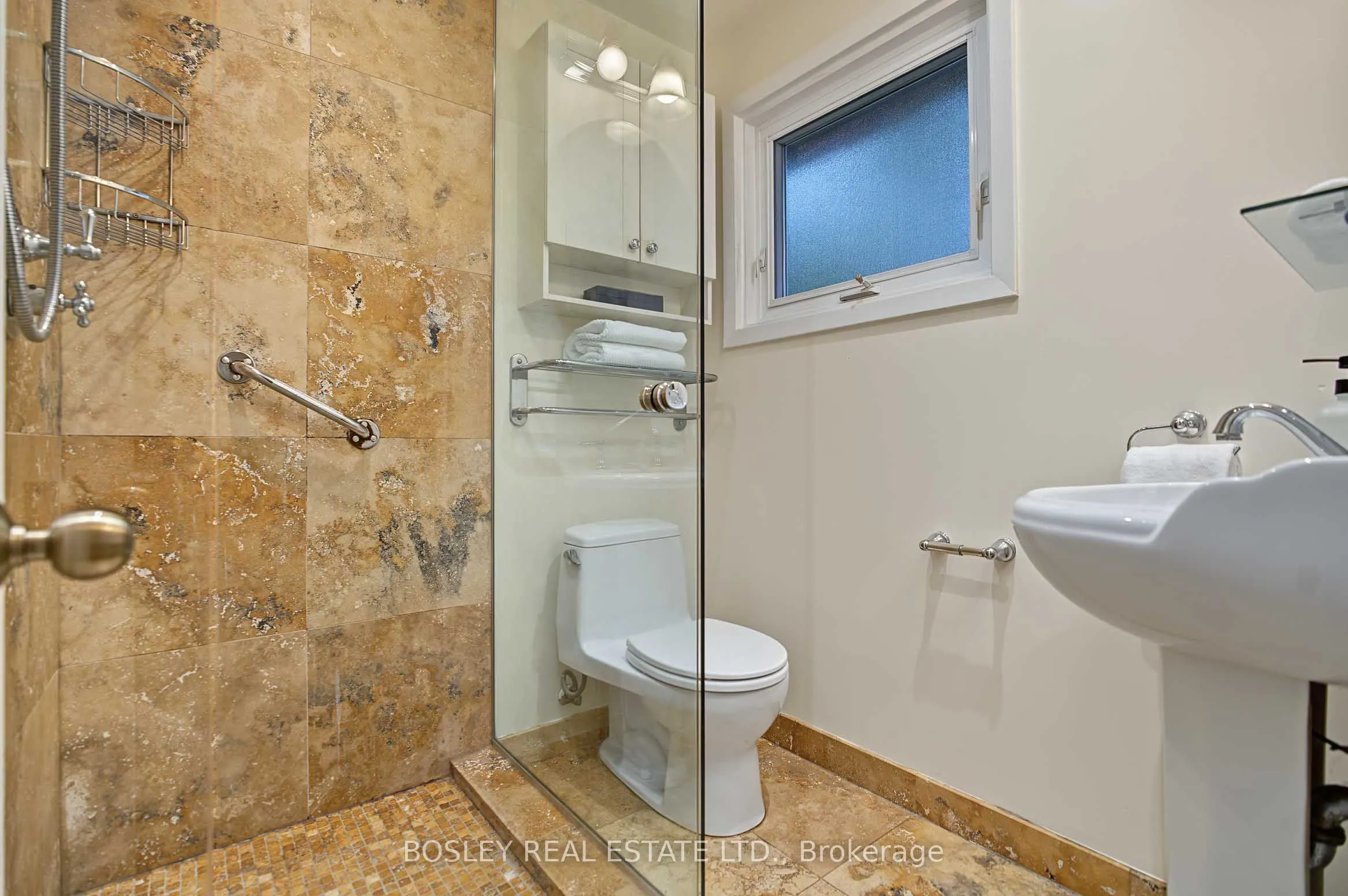16 Shaughnessy Boulevard