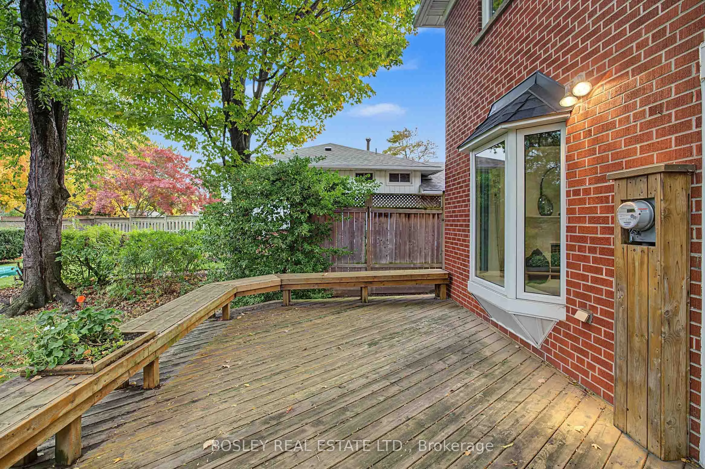 16 Shaughnessy Boulevard
