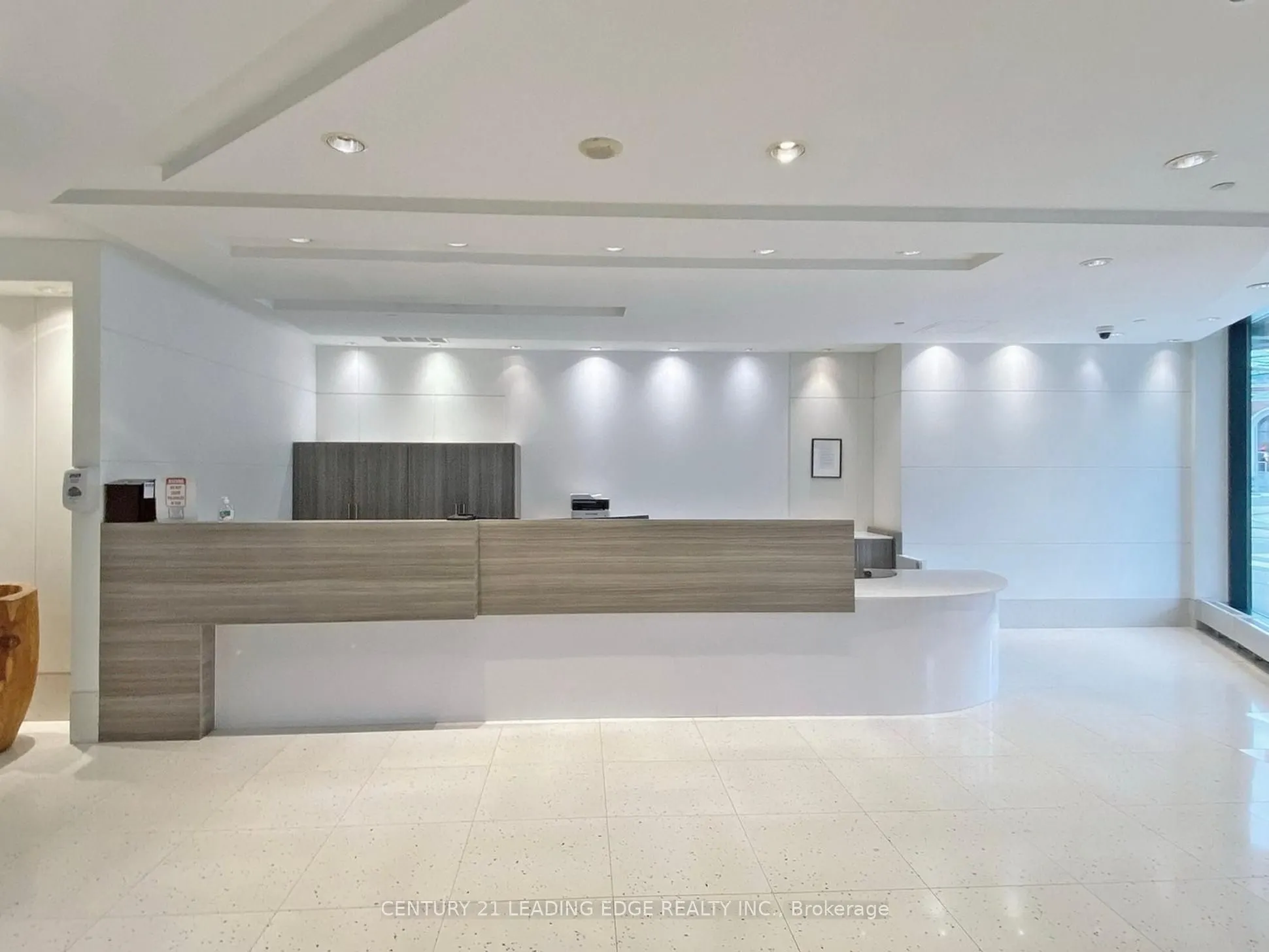 600 Fleet Street #2508