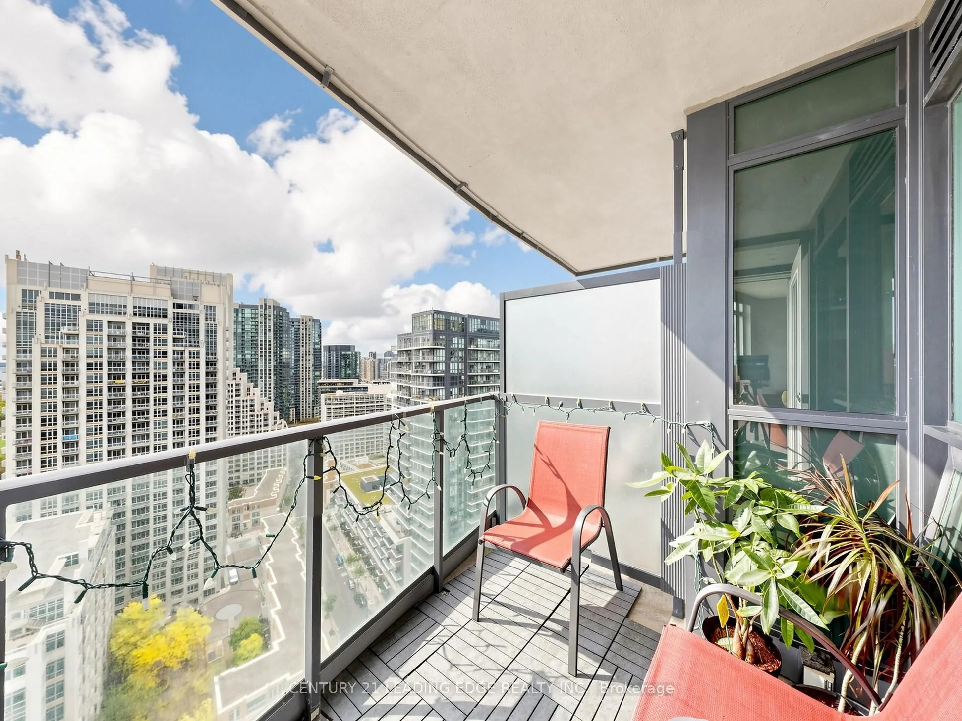 600 Fleet Street #2508