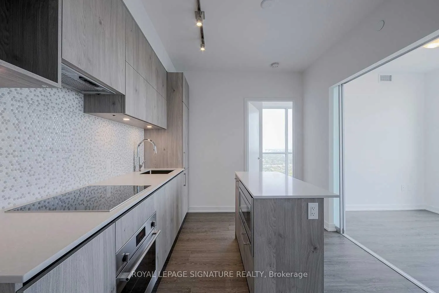 1 Yorkville Avenue #4308