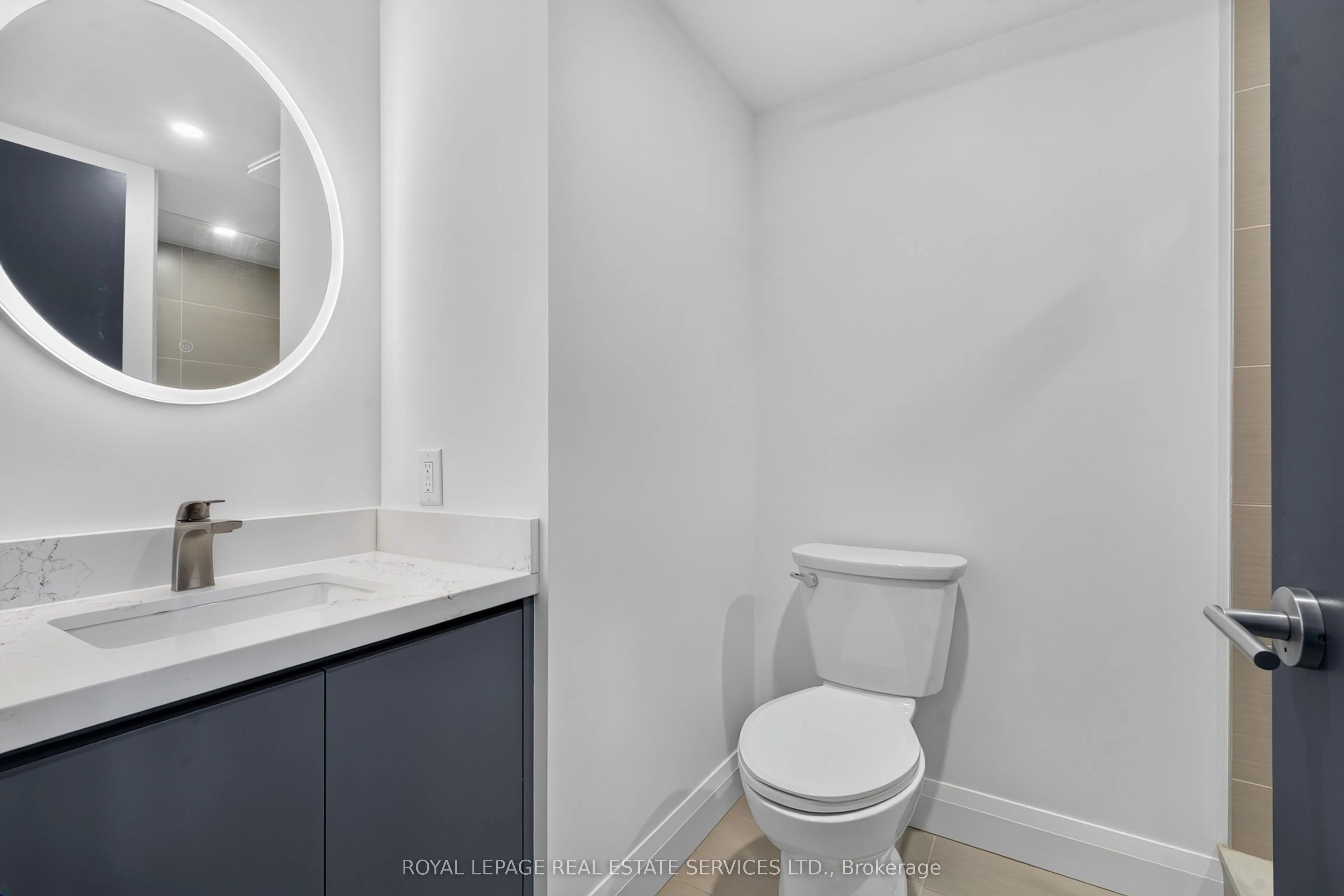 155 Yorkville Avenue #1918