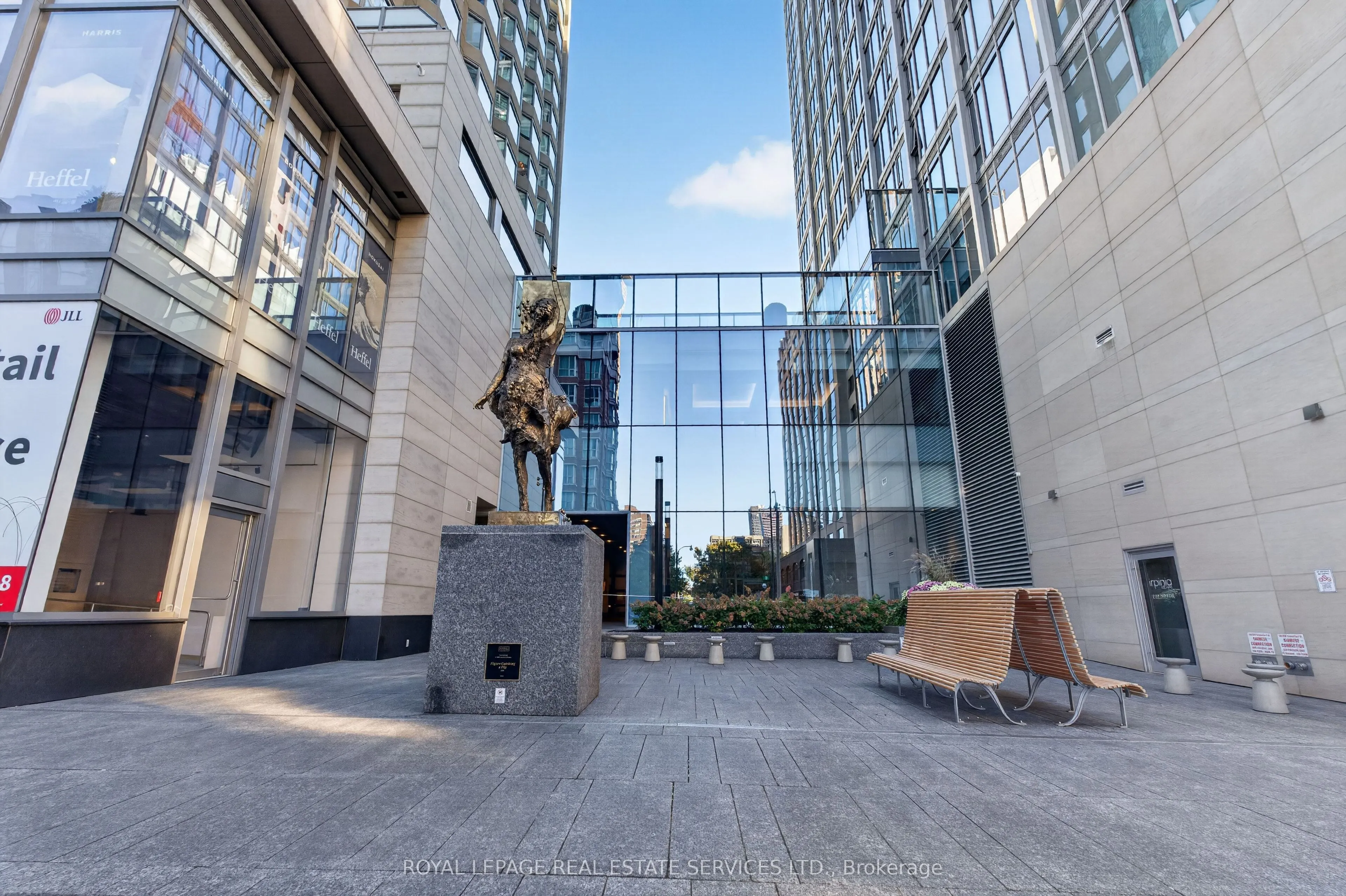 155 Yorkville Avenue #1918