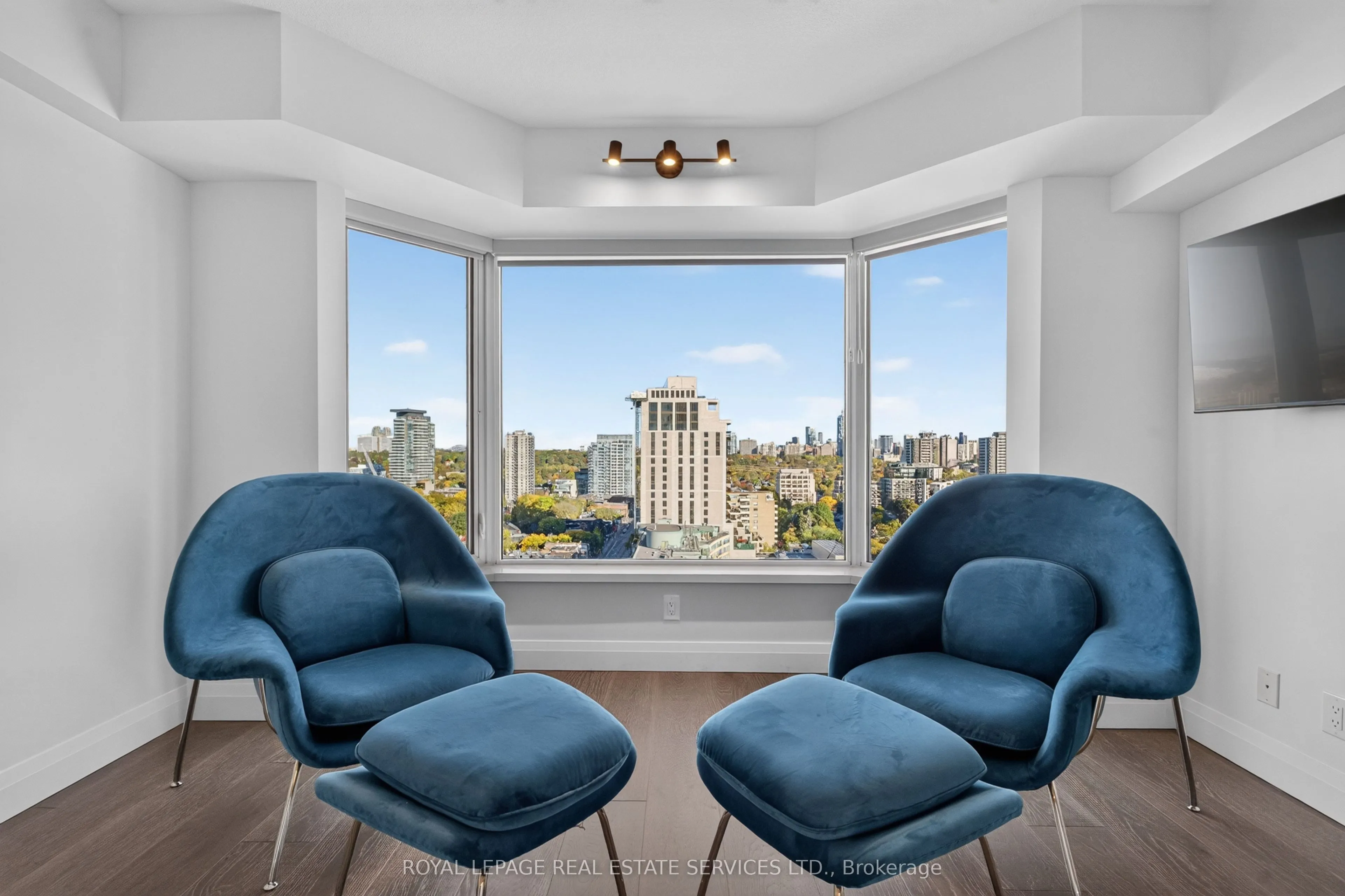 155 Yorkville Avenue #1918