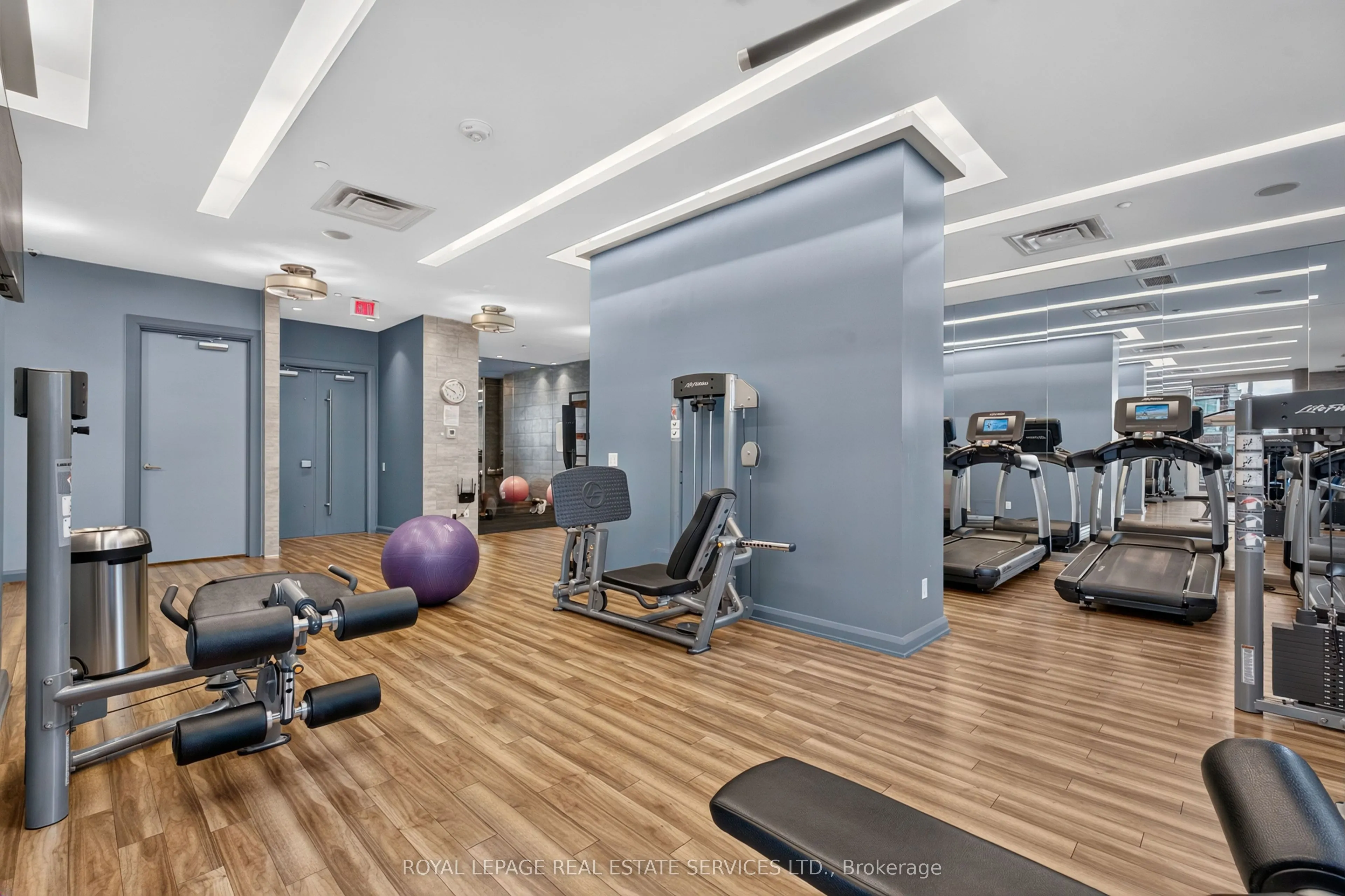 155 Yorkville Avenue #1918