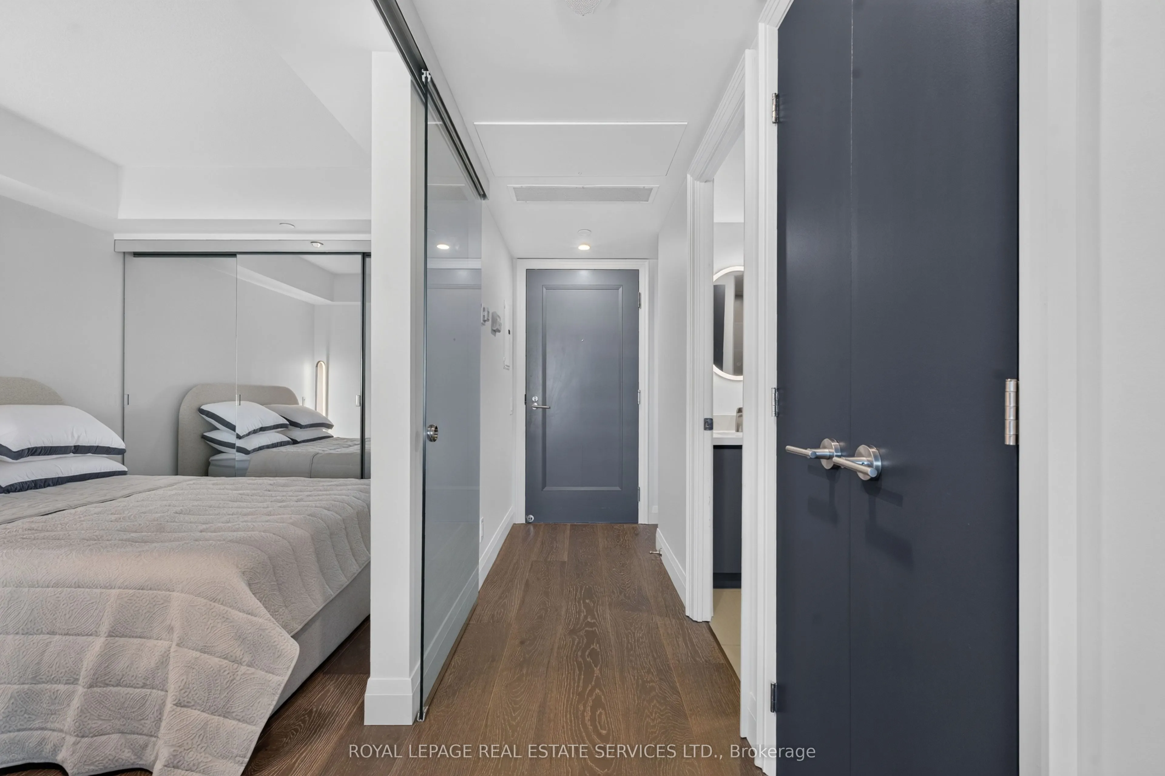 155 Yorkville Avenue #1918