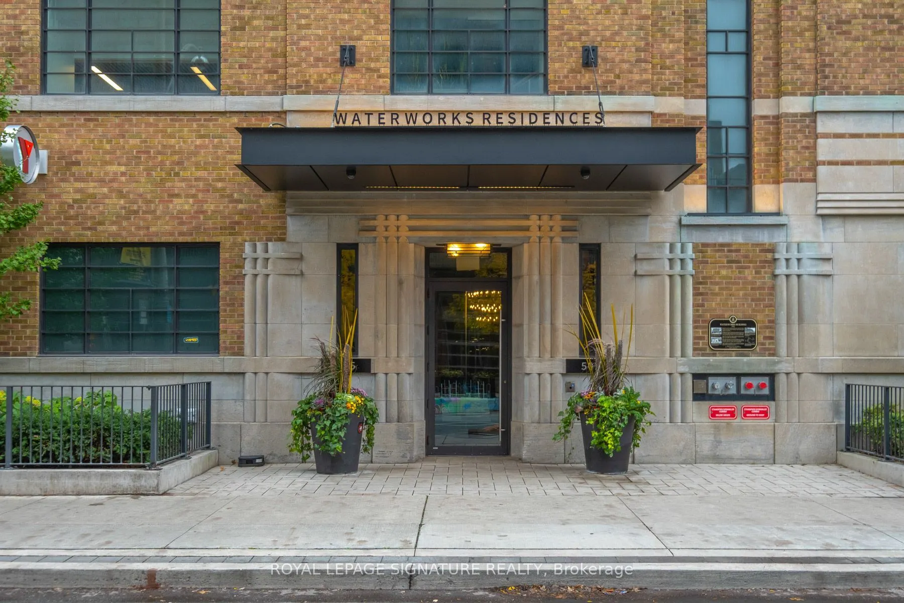 505 Richmond Street W #1213