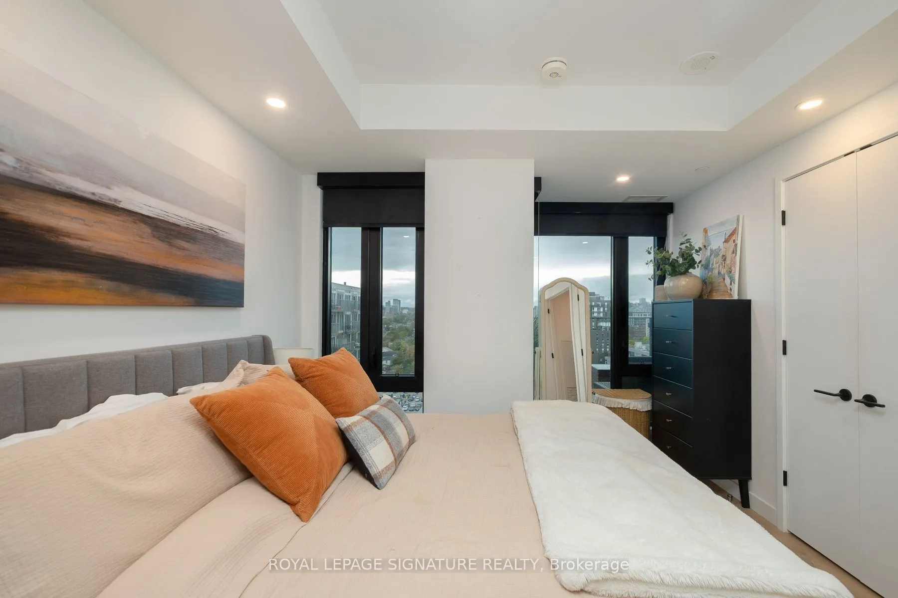 505 Richmond Street W #1213