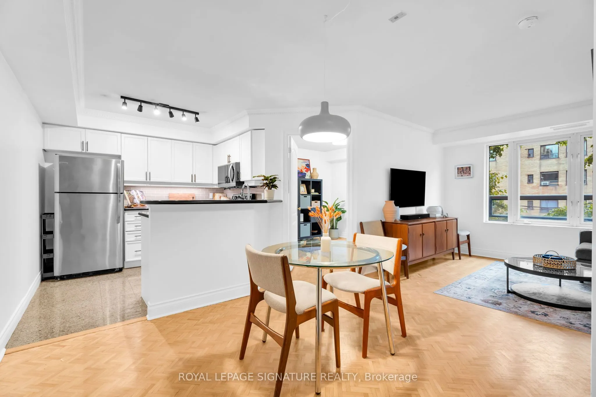 800 Spadina Road #301