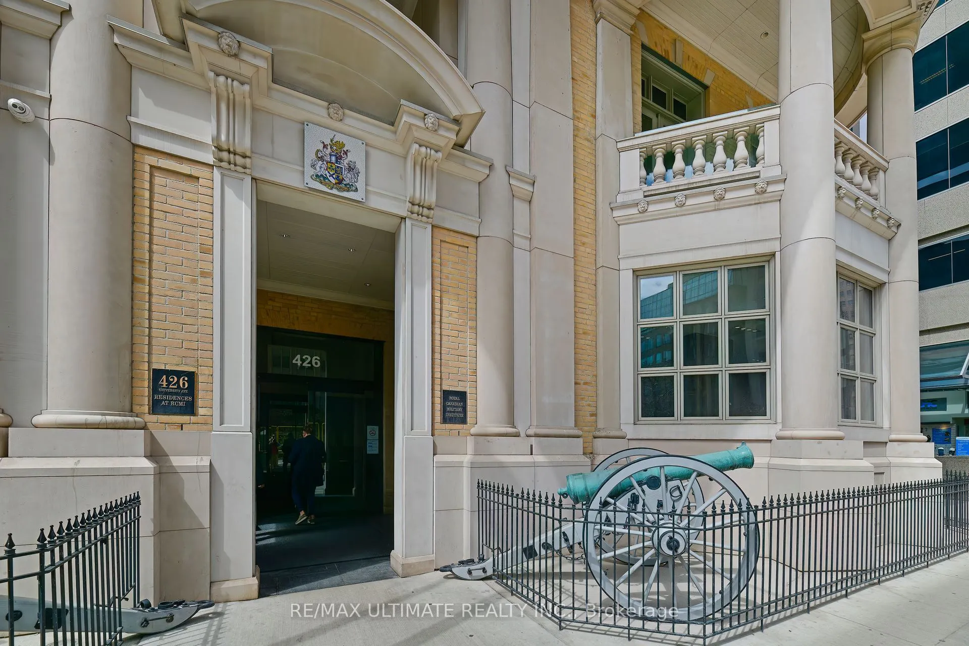 426 University Avenue #2105
