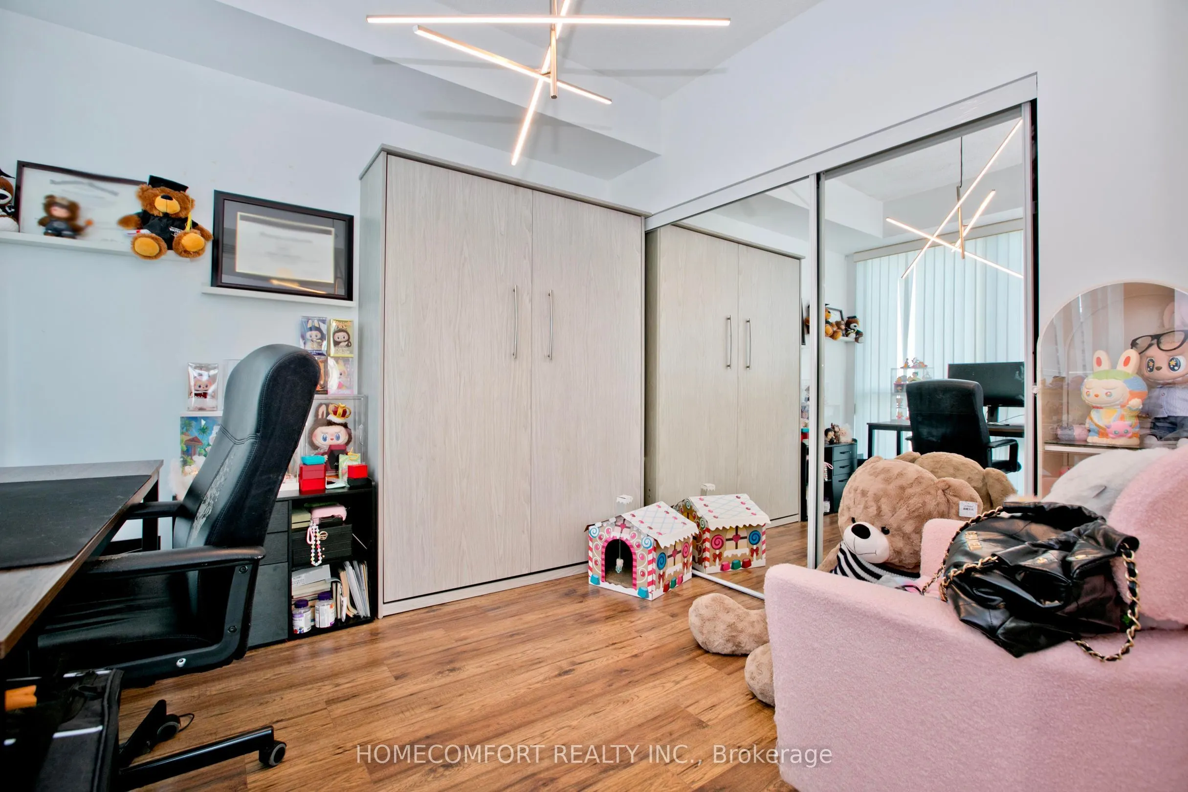 55 Bremner Boulevard #4107