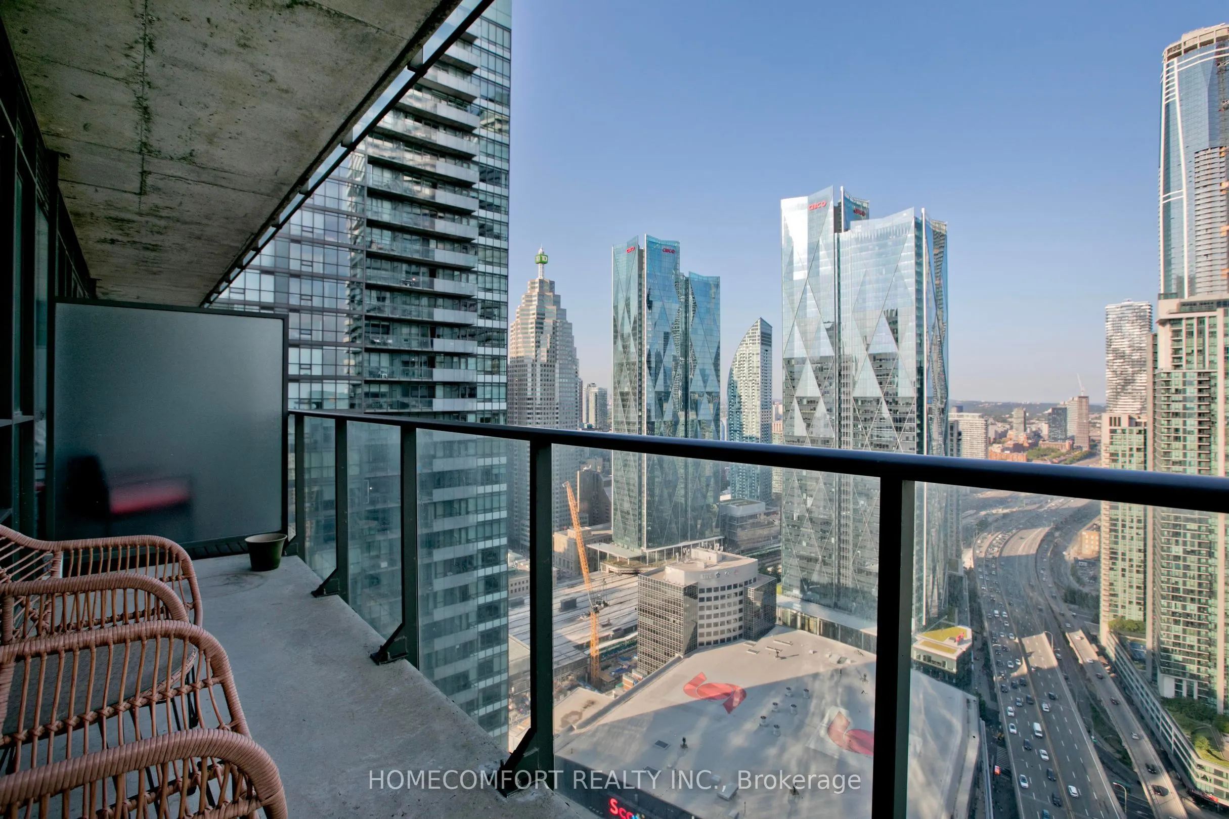 55 Bremner Boulevard #4107