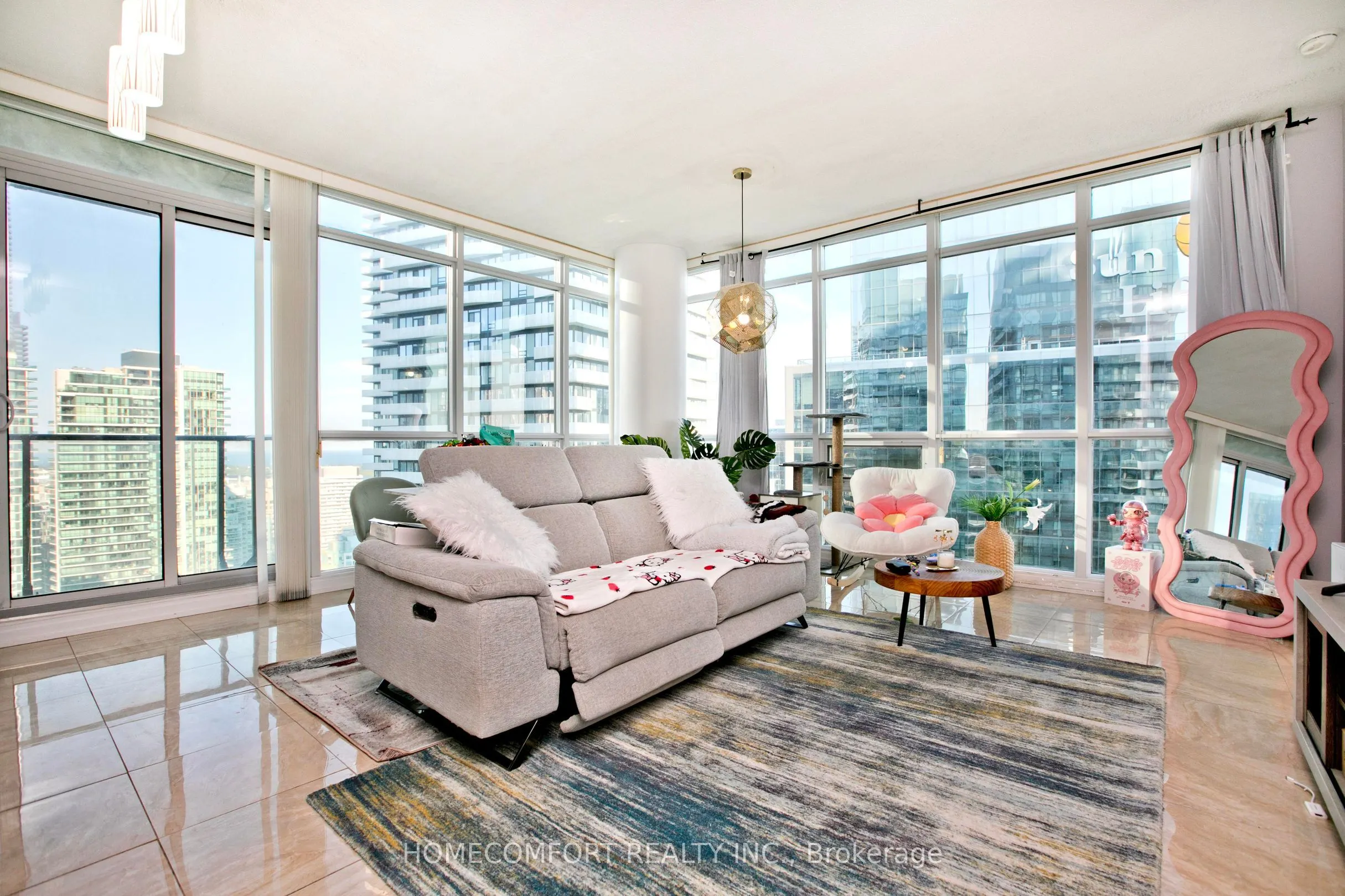 55 Bremner Boulevard #4107