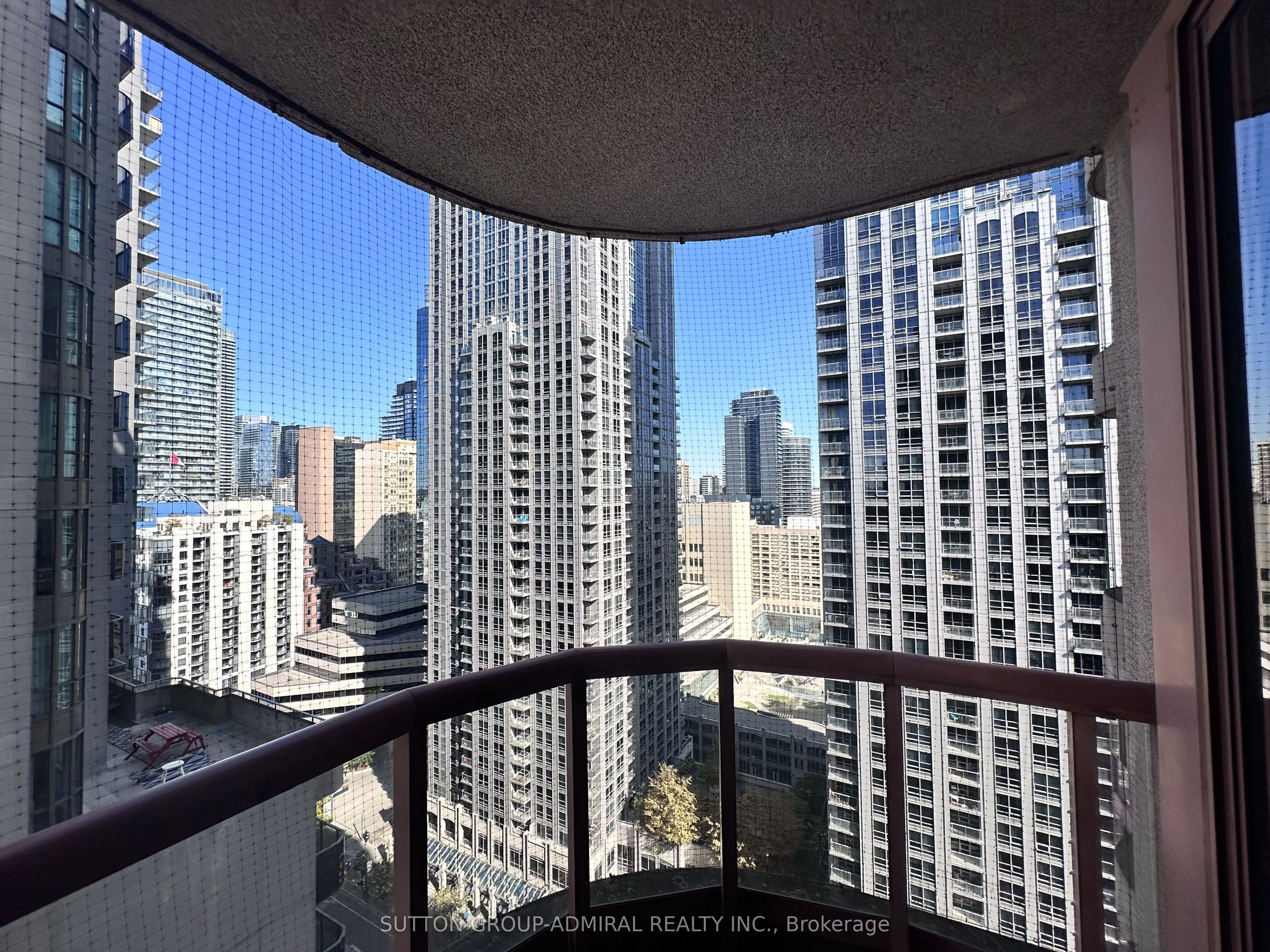 736 Bay Street #3107