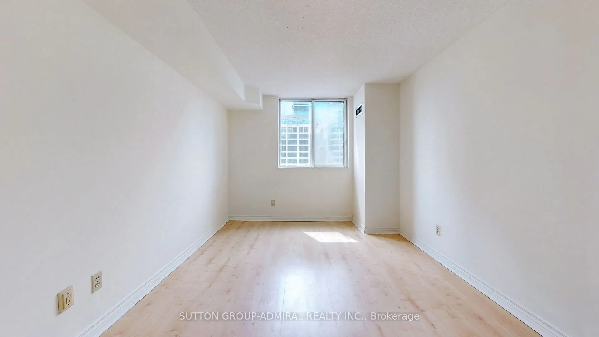 736 Bay Street #2301