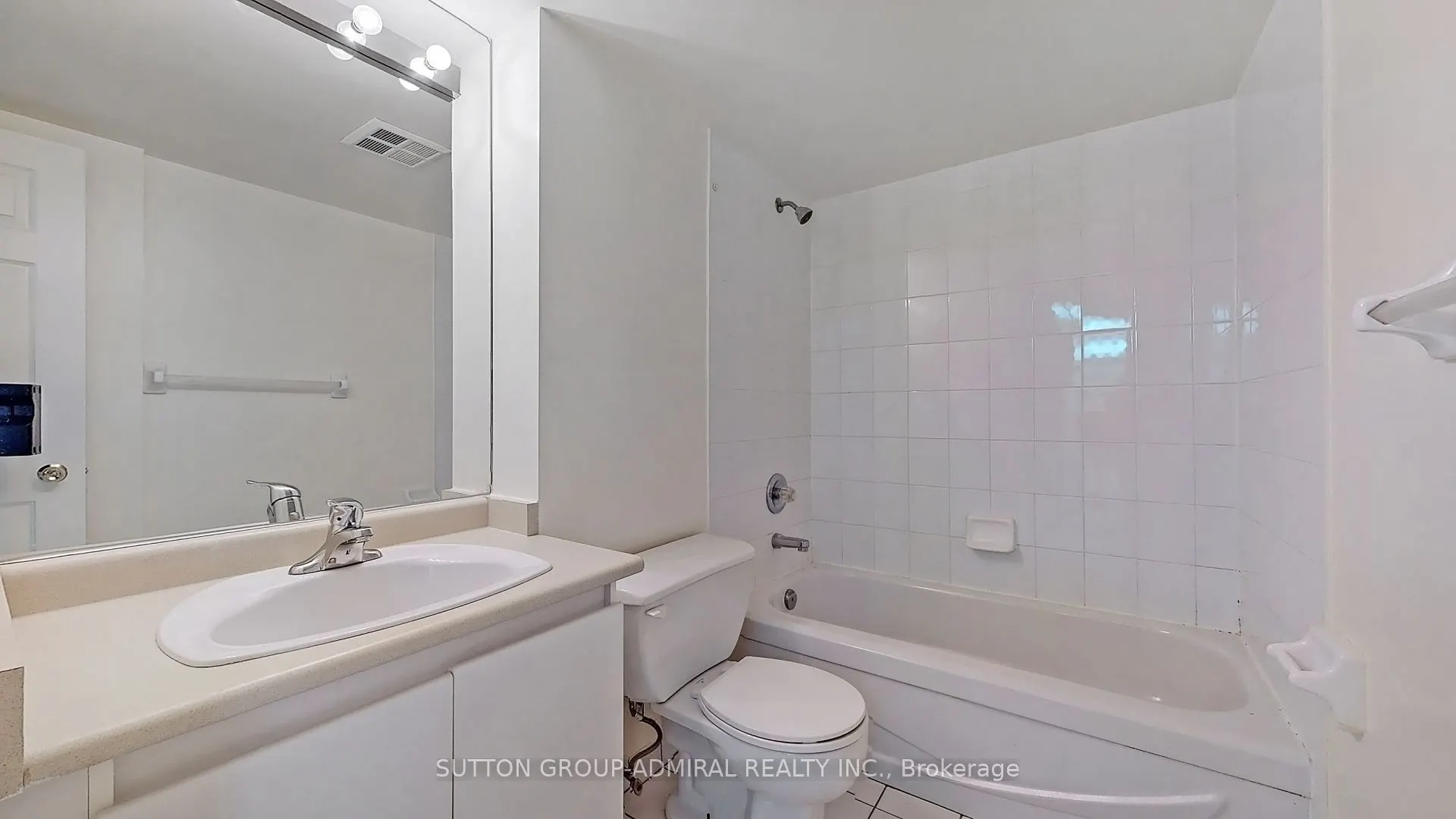 736 Bay Street #2301