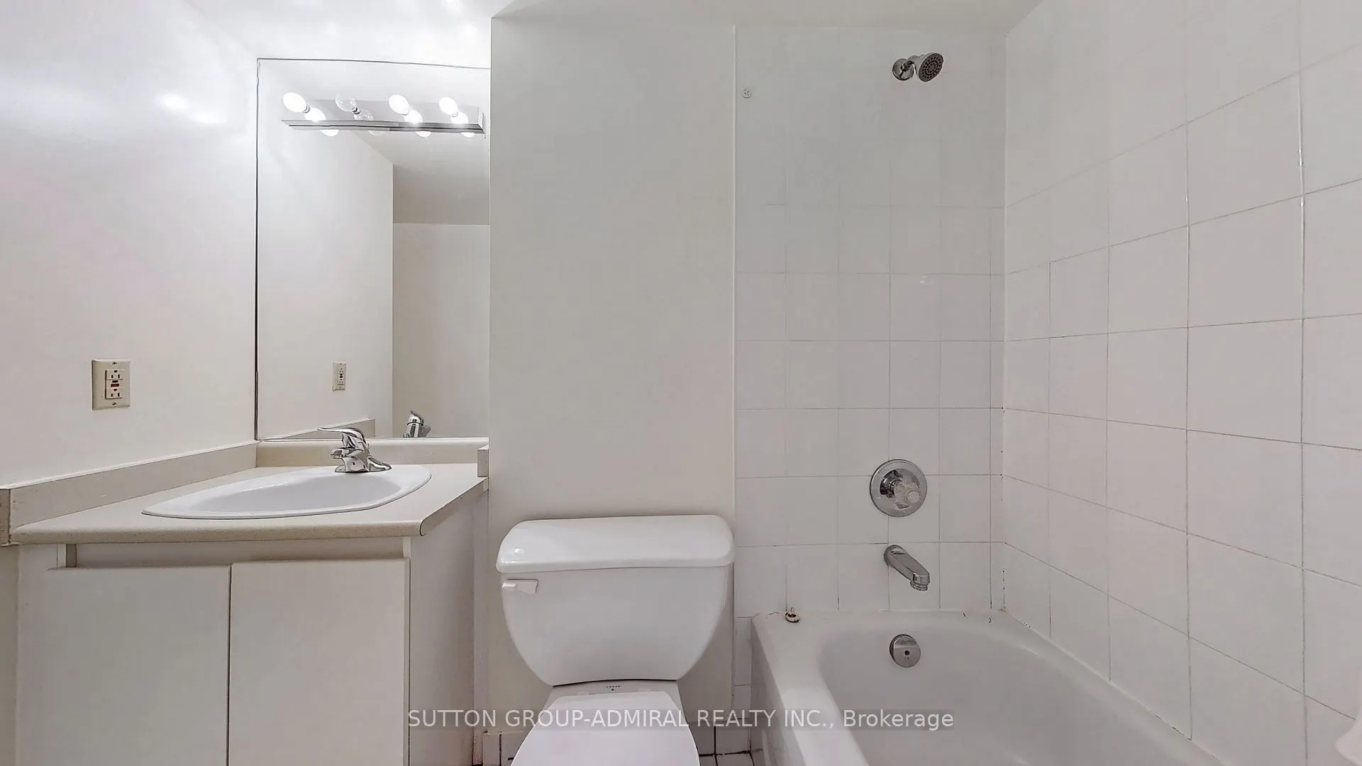 736 Bay Street #2301