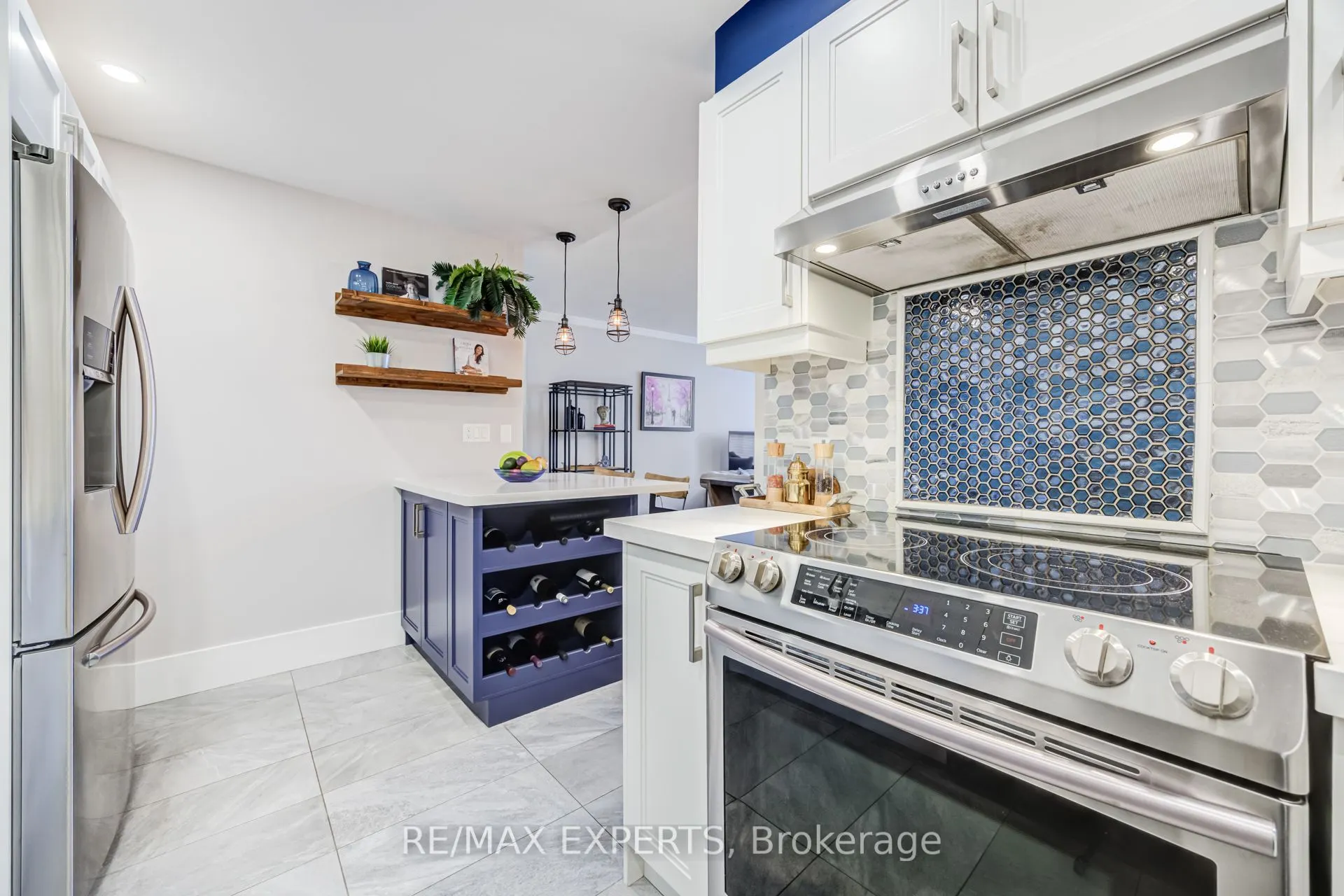 130 Neptune Drive #1104