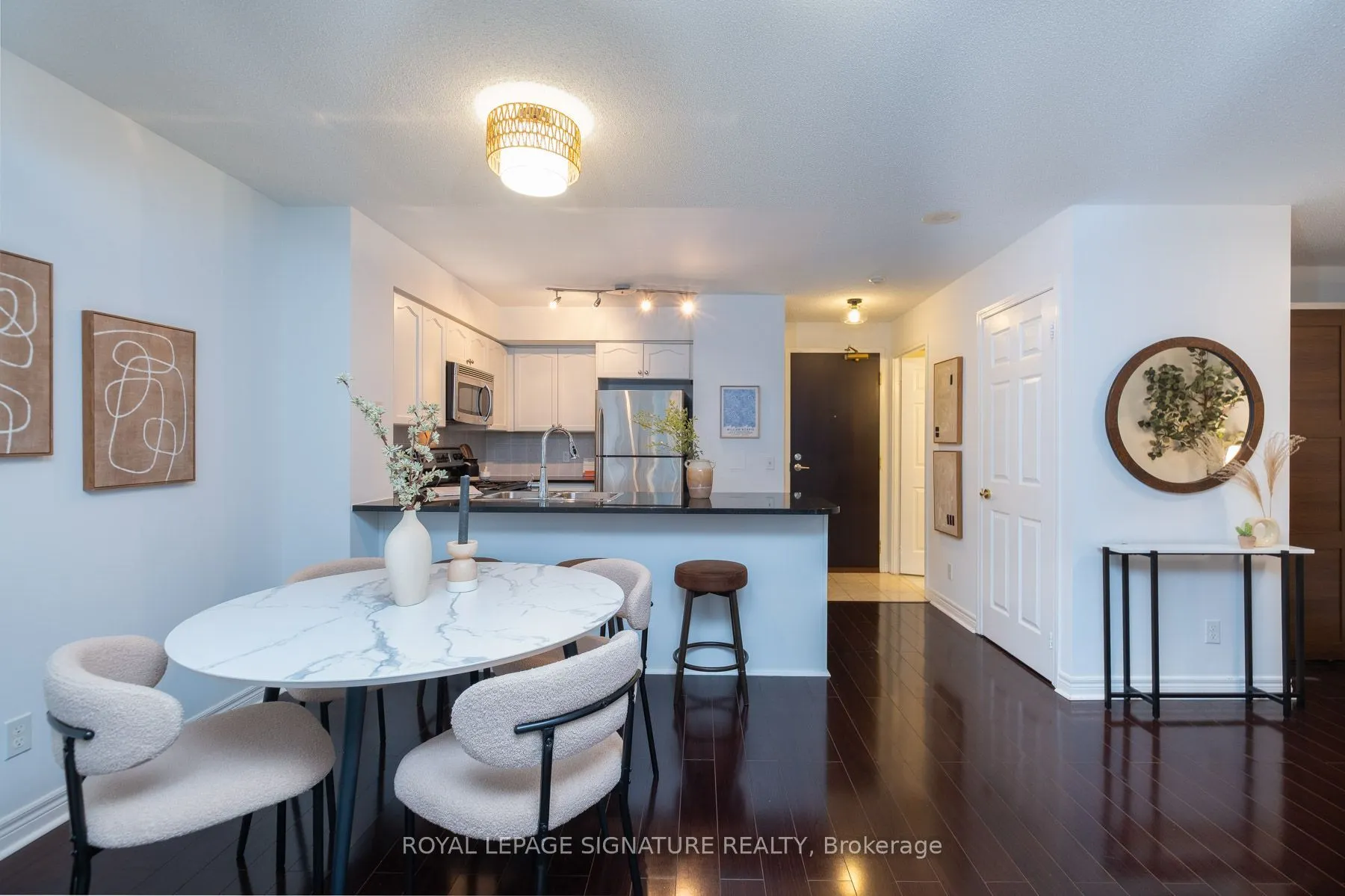 30 Grand Trunk Crescent #PH03