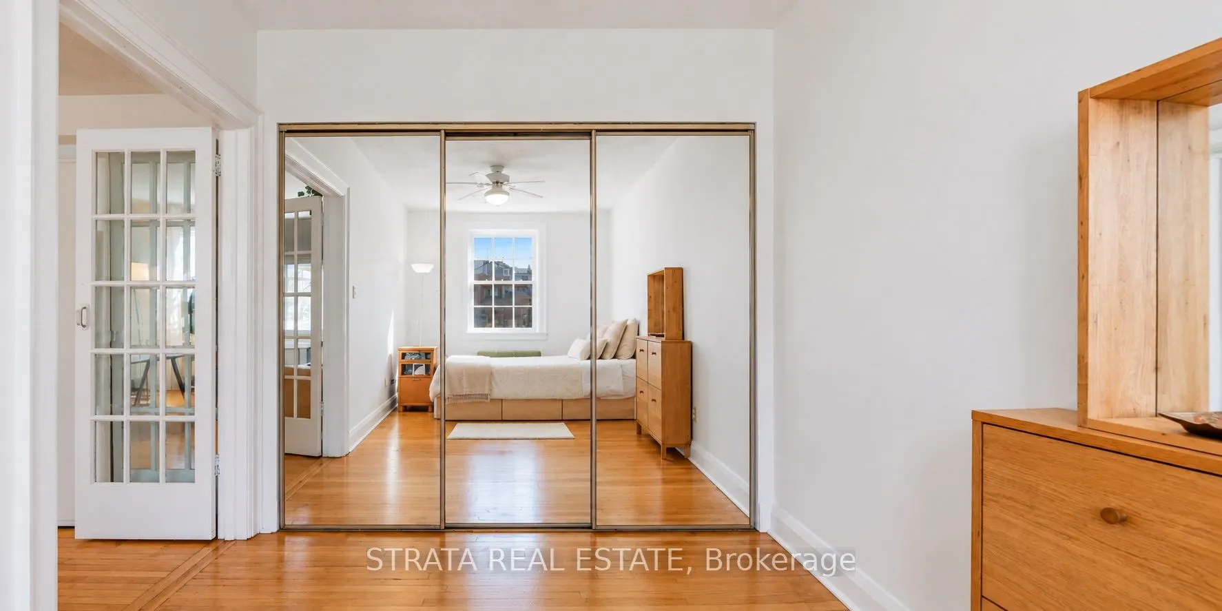 480 Oriole Parkway #207