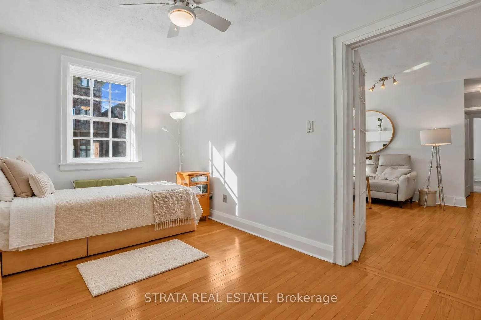480 Oriole Parkway #207