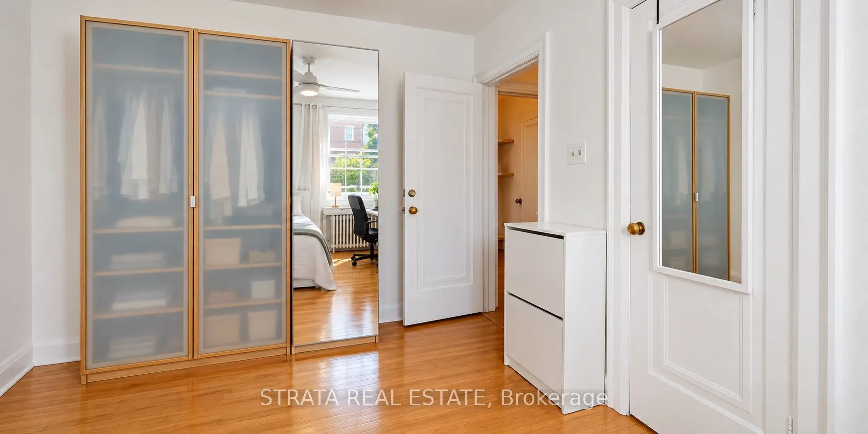 480 Oriole Parkway #207