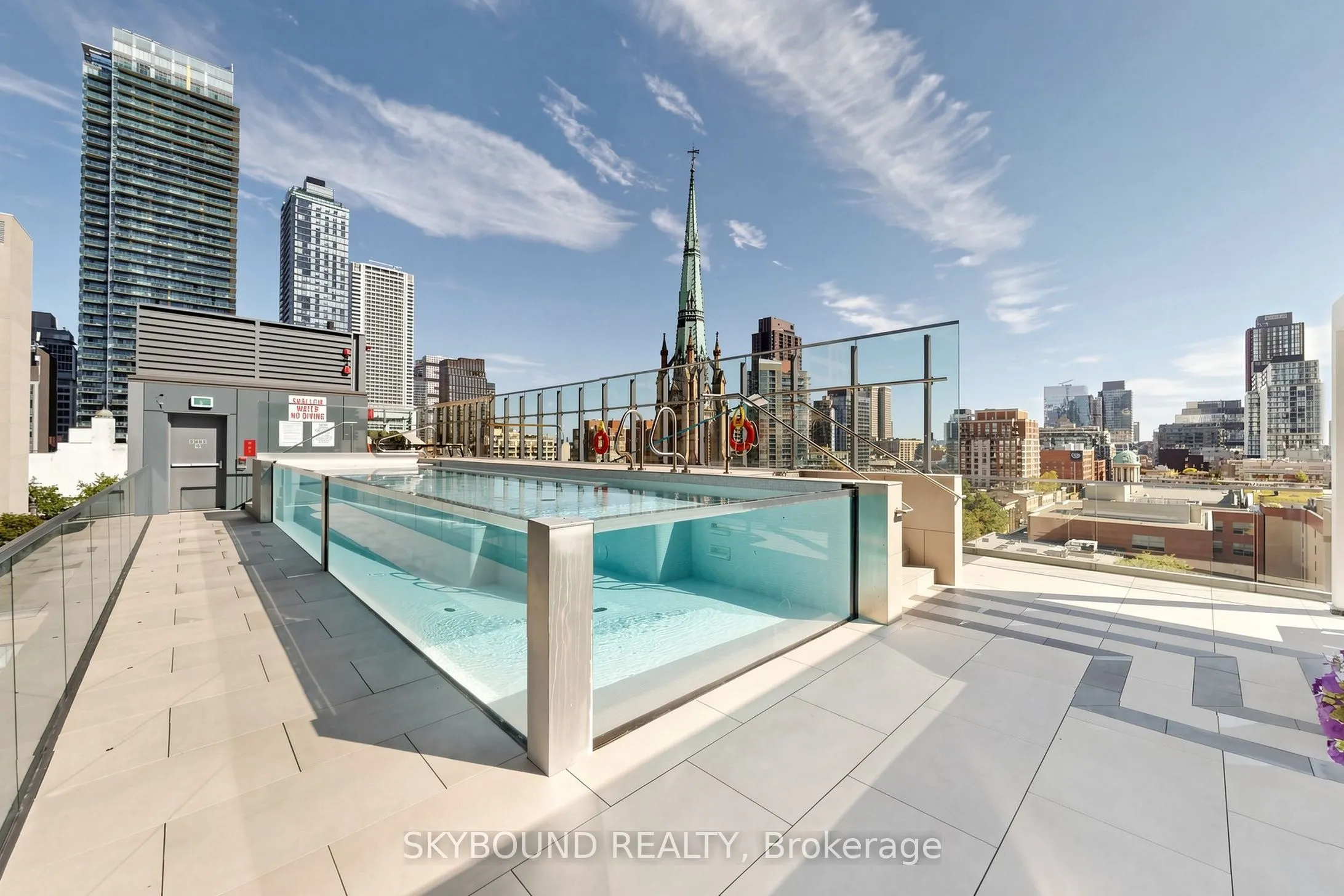 60 Colborne Street #907