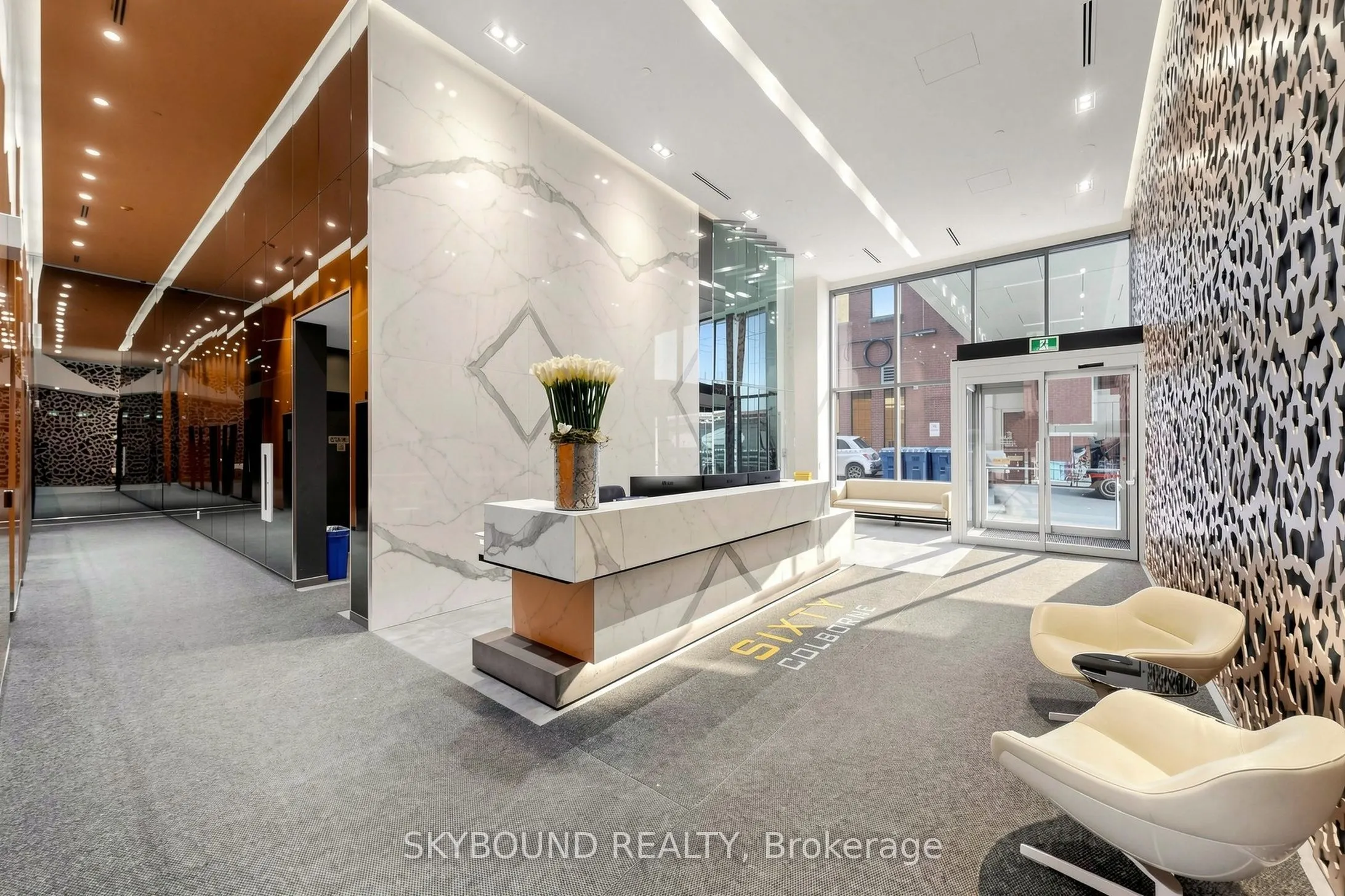 60 Colborne Street #907