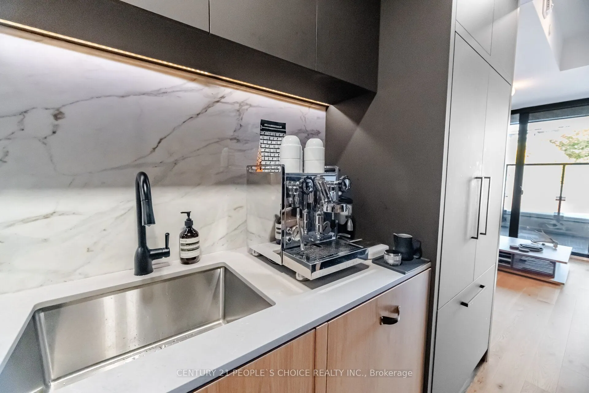 45 Dovercourt Road #310