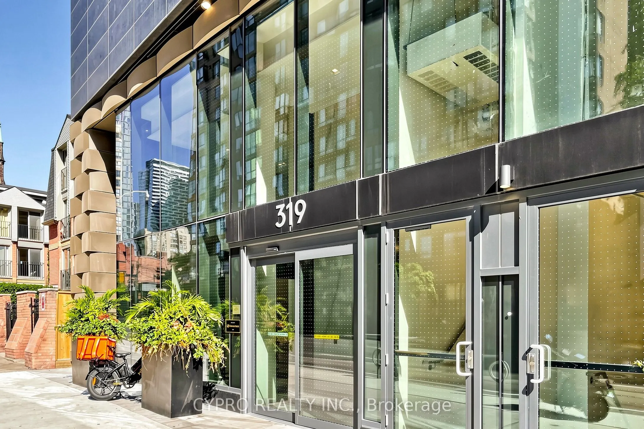 319 JARVIS Street #3802