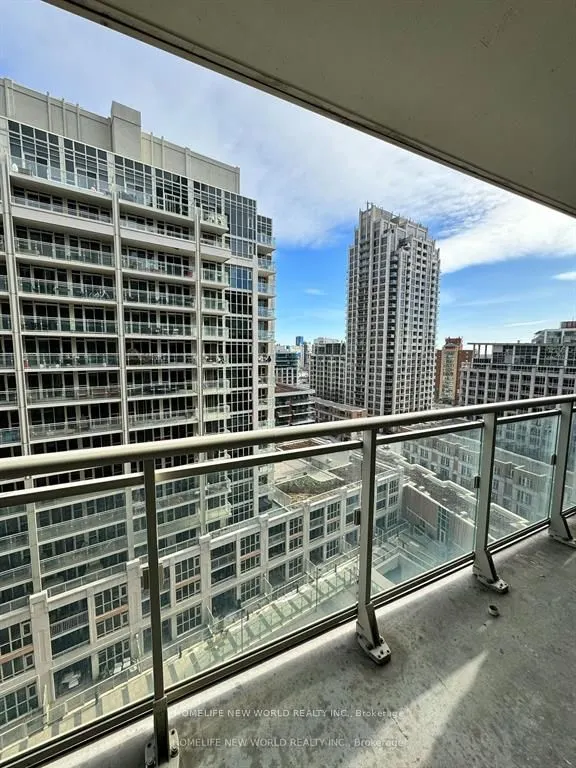 35 Bastion Street #1602