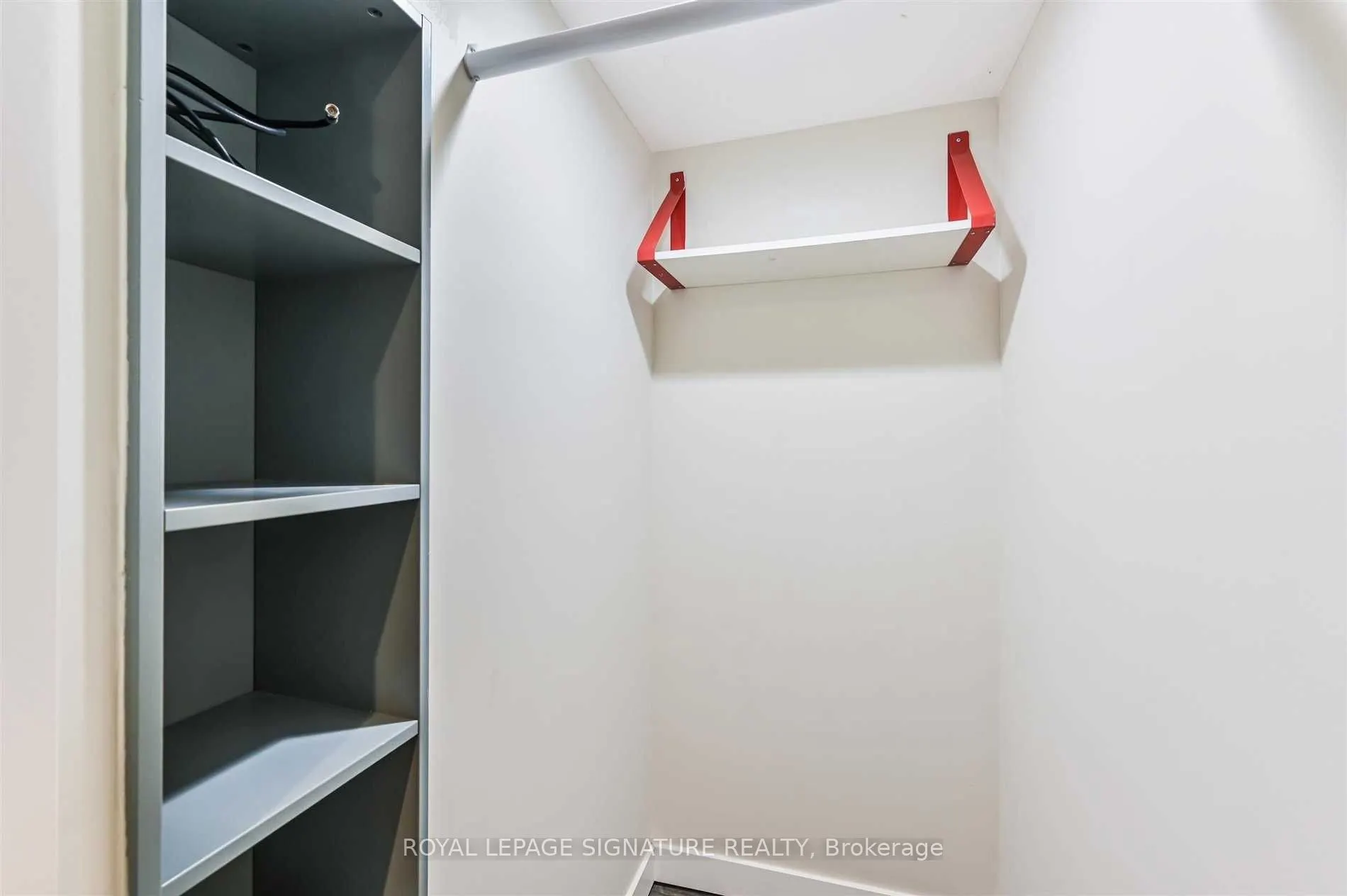 147 Gloucester Grove #Lower