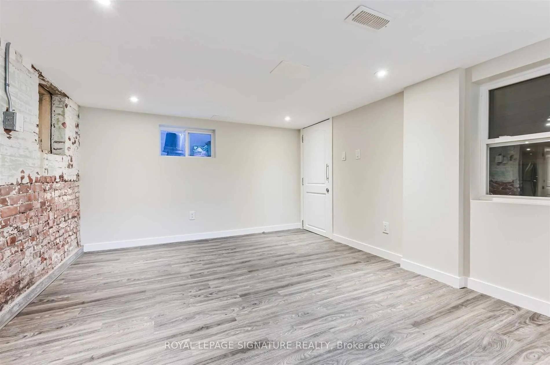 147 Gloucester Grove #Lower