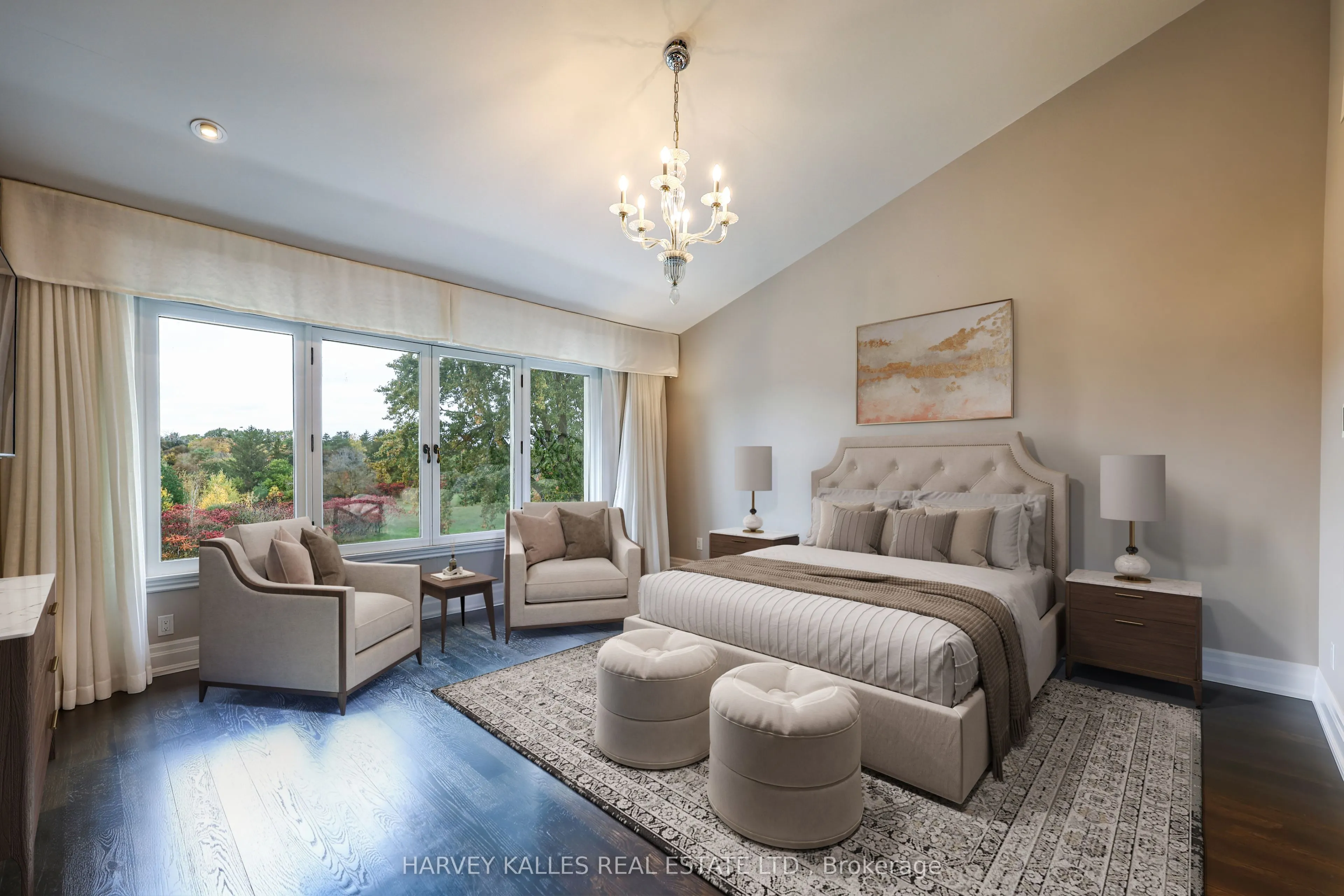 6 Penwood Crescent