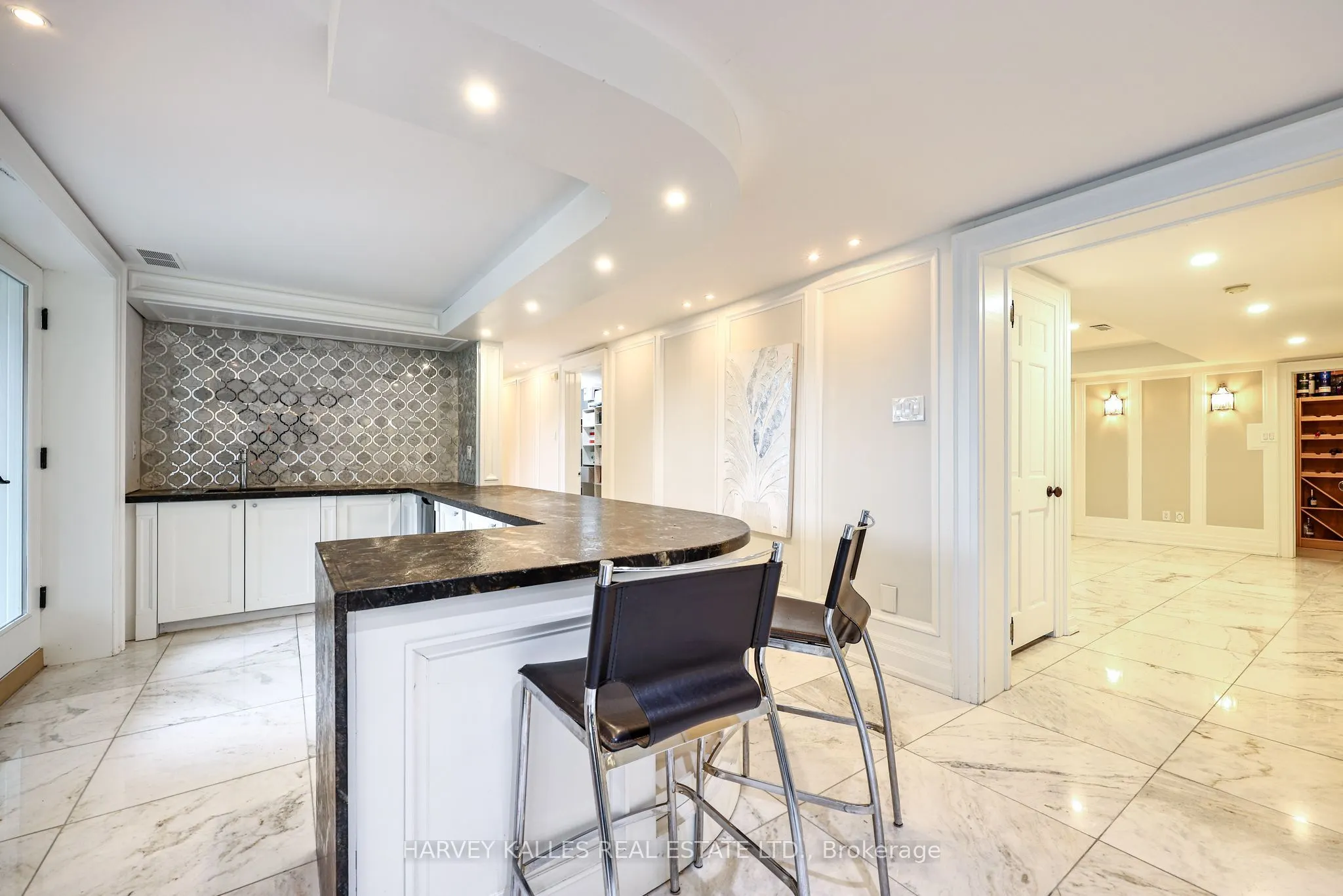 6 Penwood Crescent
