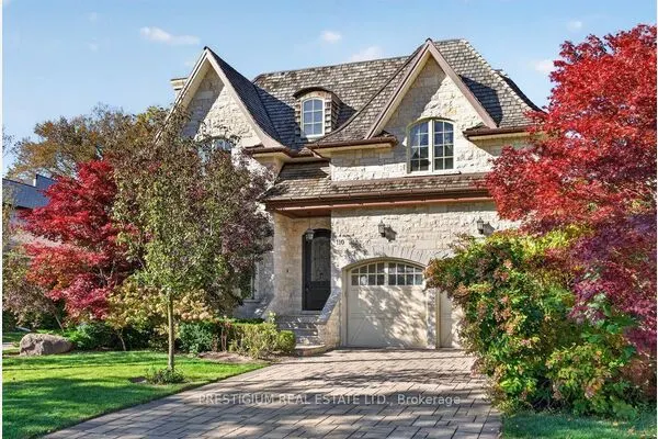 110 Munro Boulevard