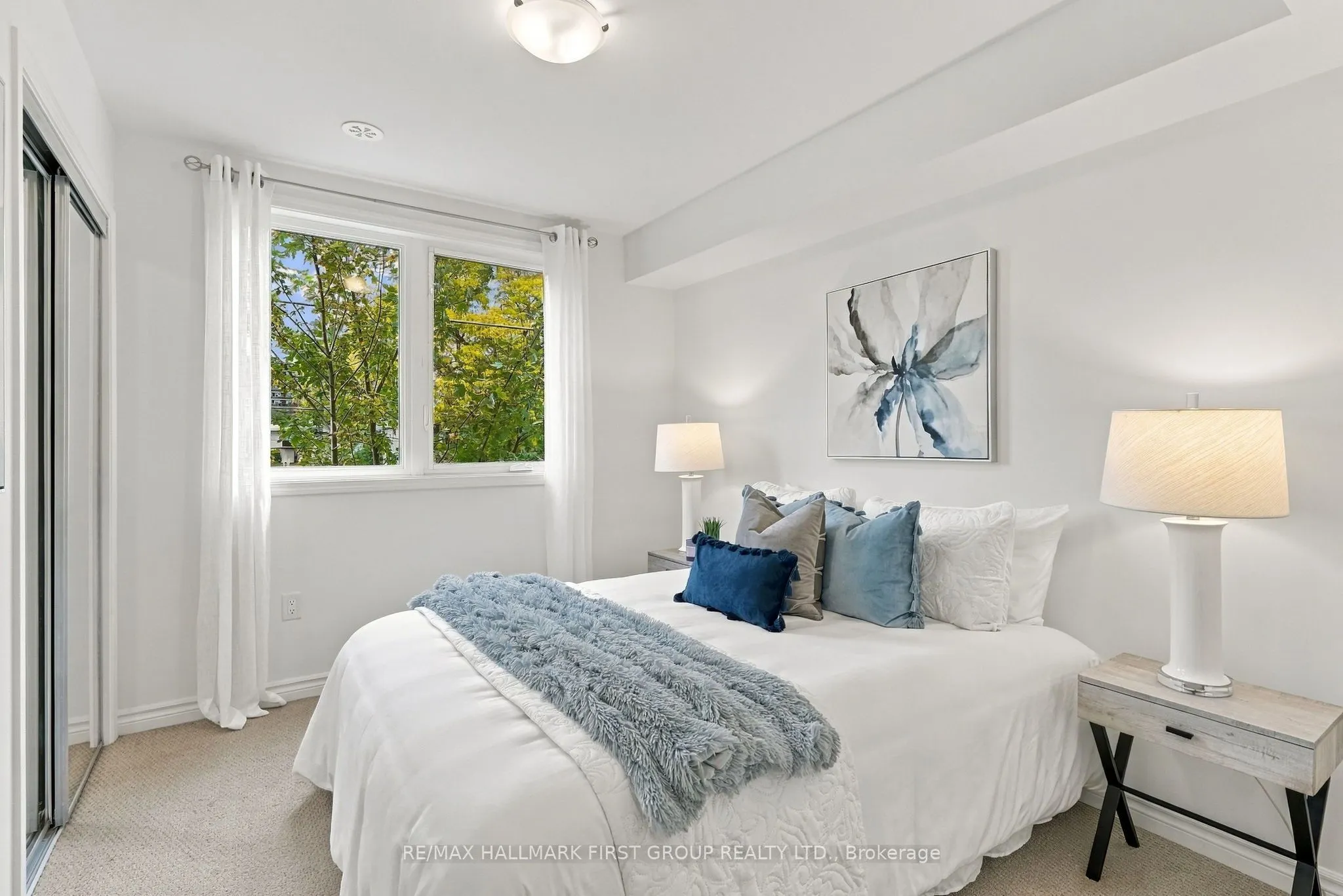 9 Clintwood Gate #33